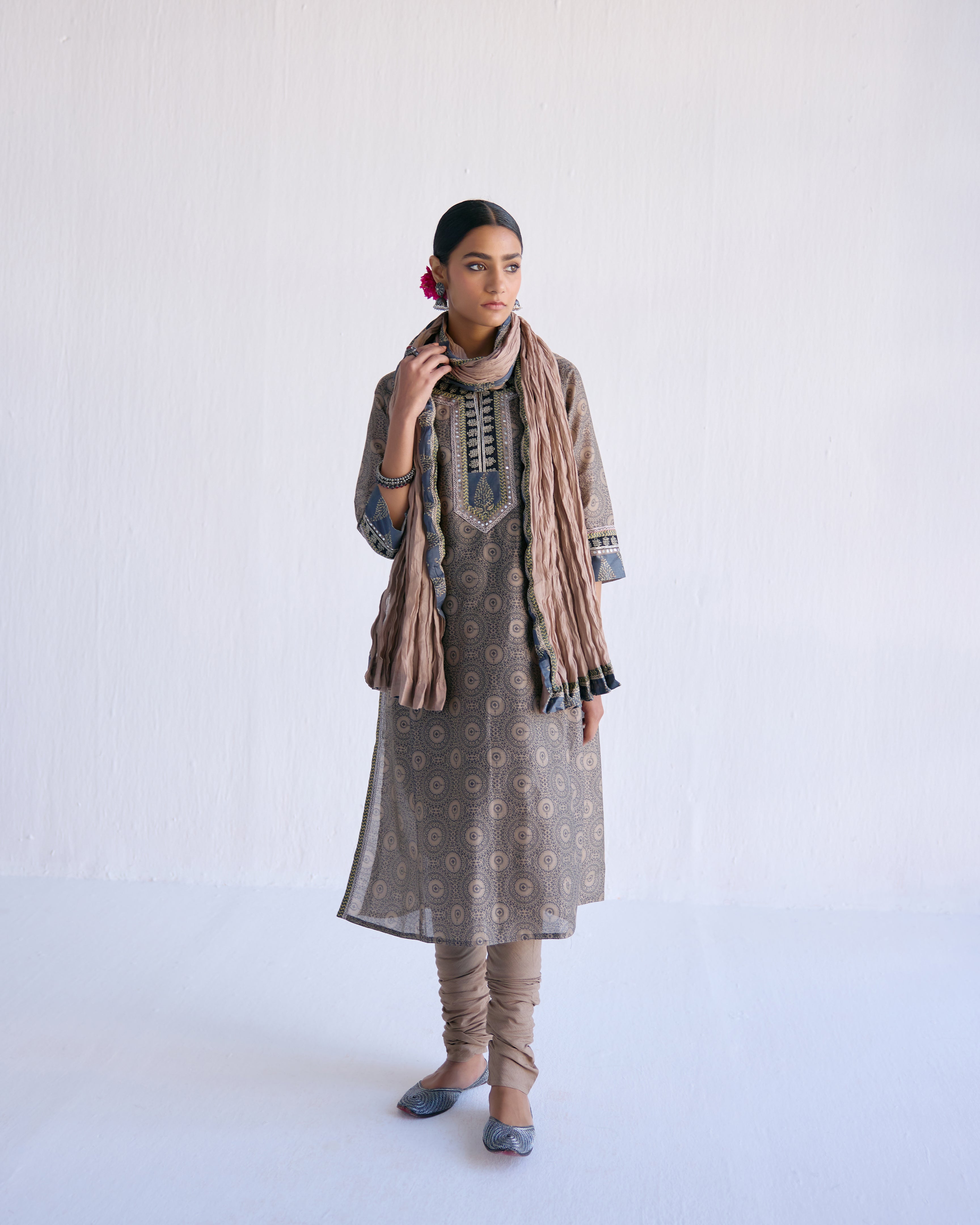 Rozana Cotton Crinkled Dupatta Beige (9097807495467)