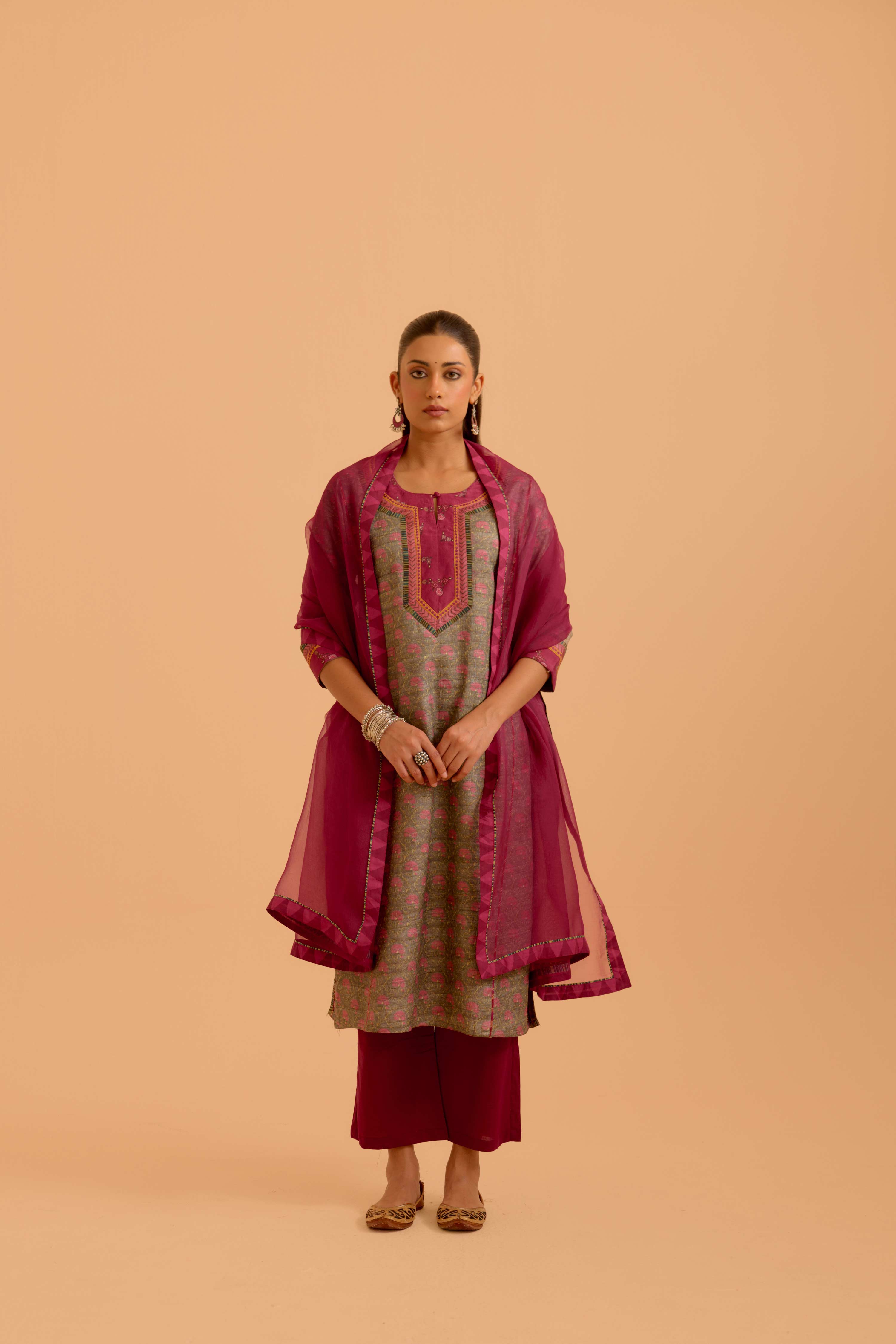 Medh Dupatta Pink