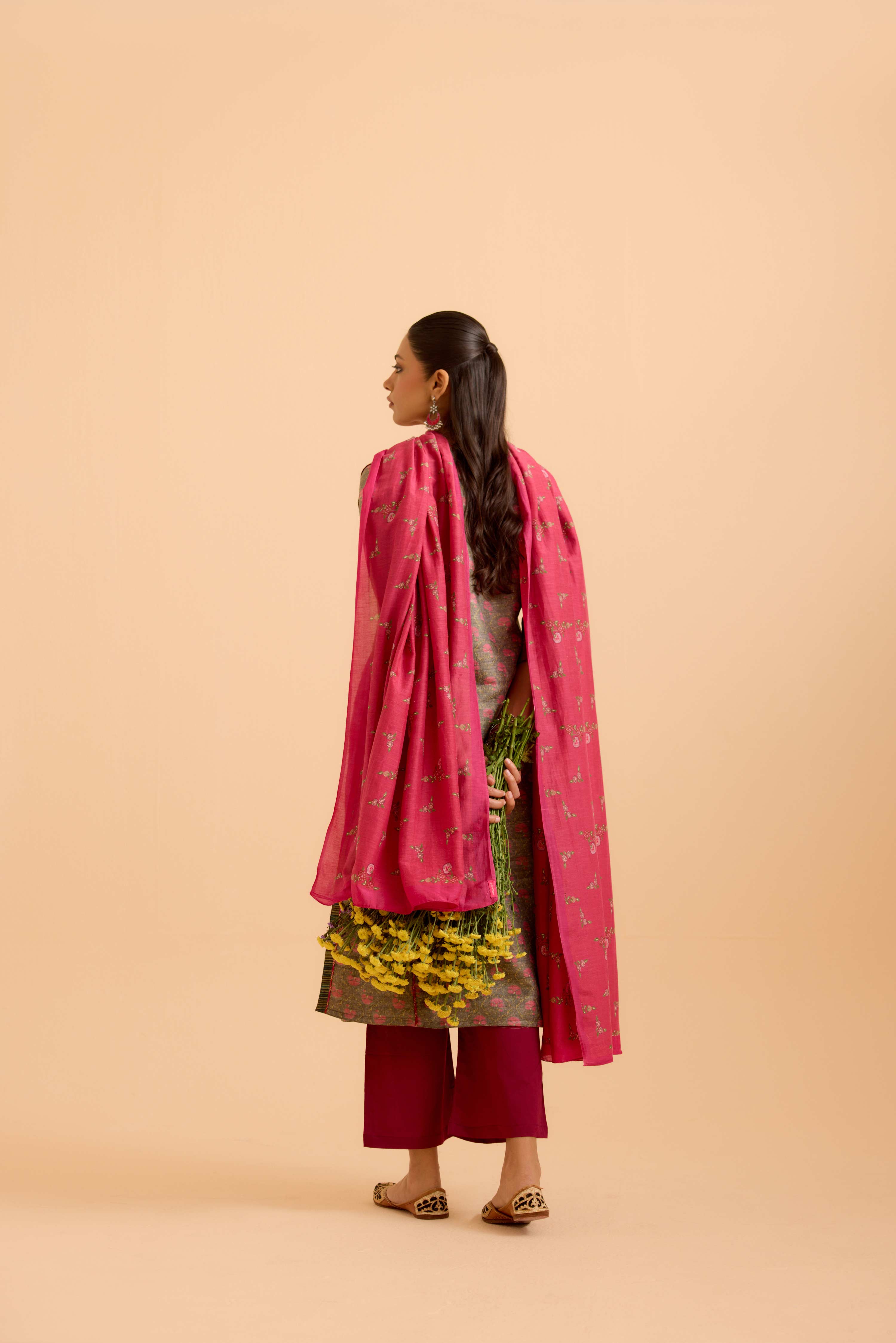 Rozana Dupatta Pink