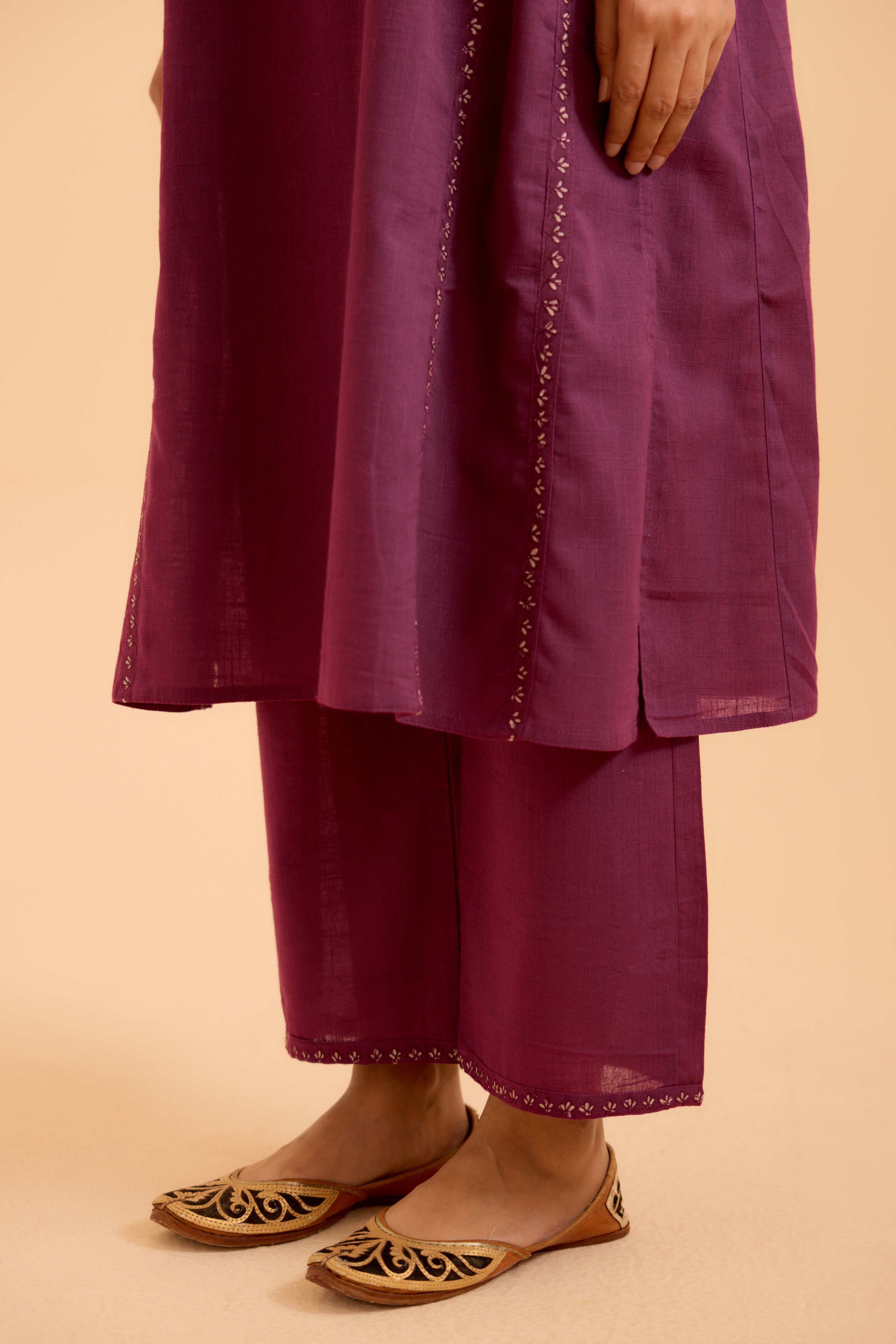 Tulsi Pant Purple
