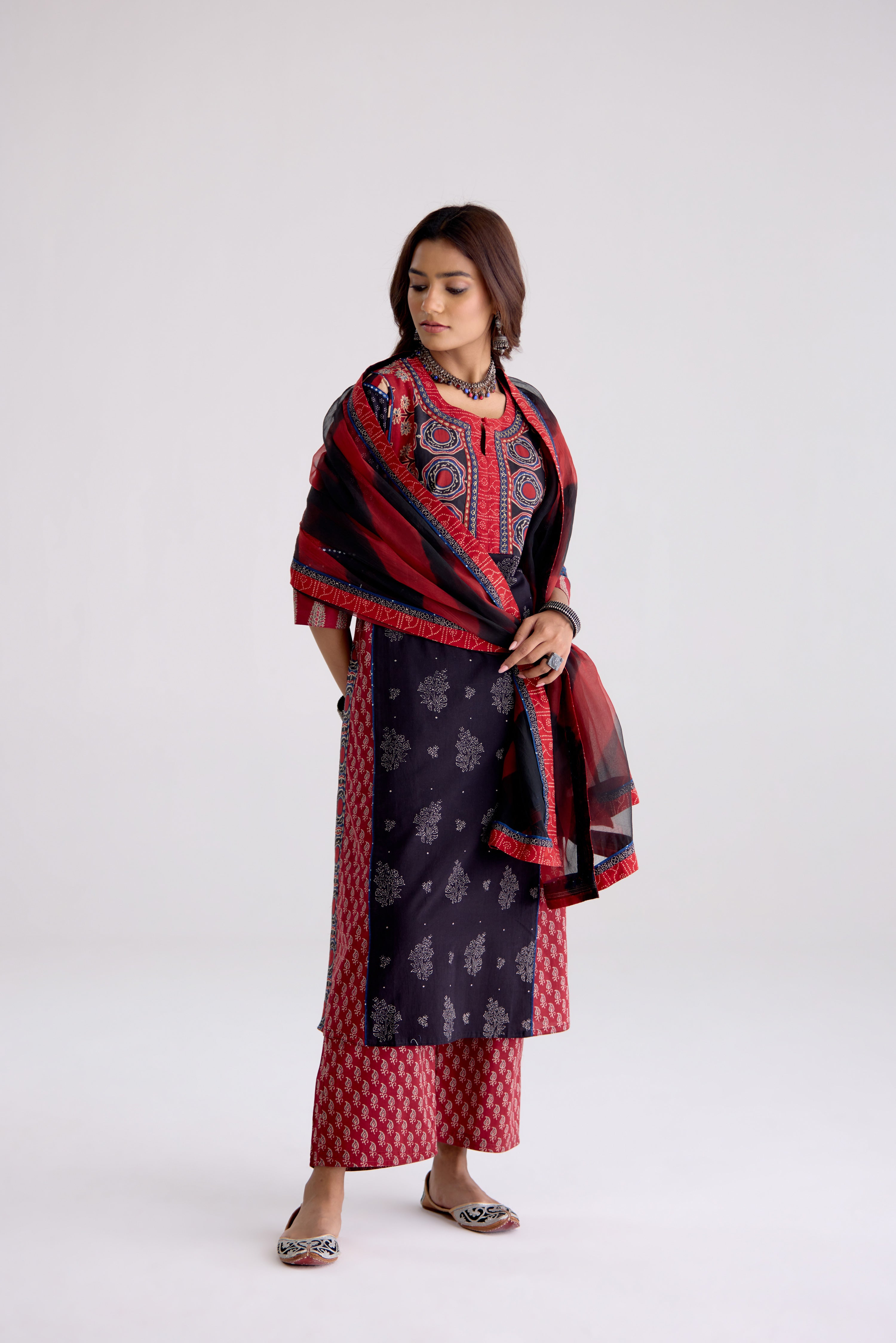 Medh Dupatta Black Maroon (10104286839083)