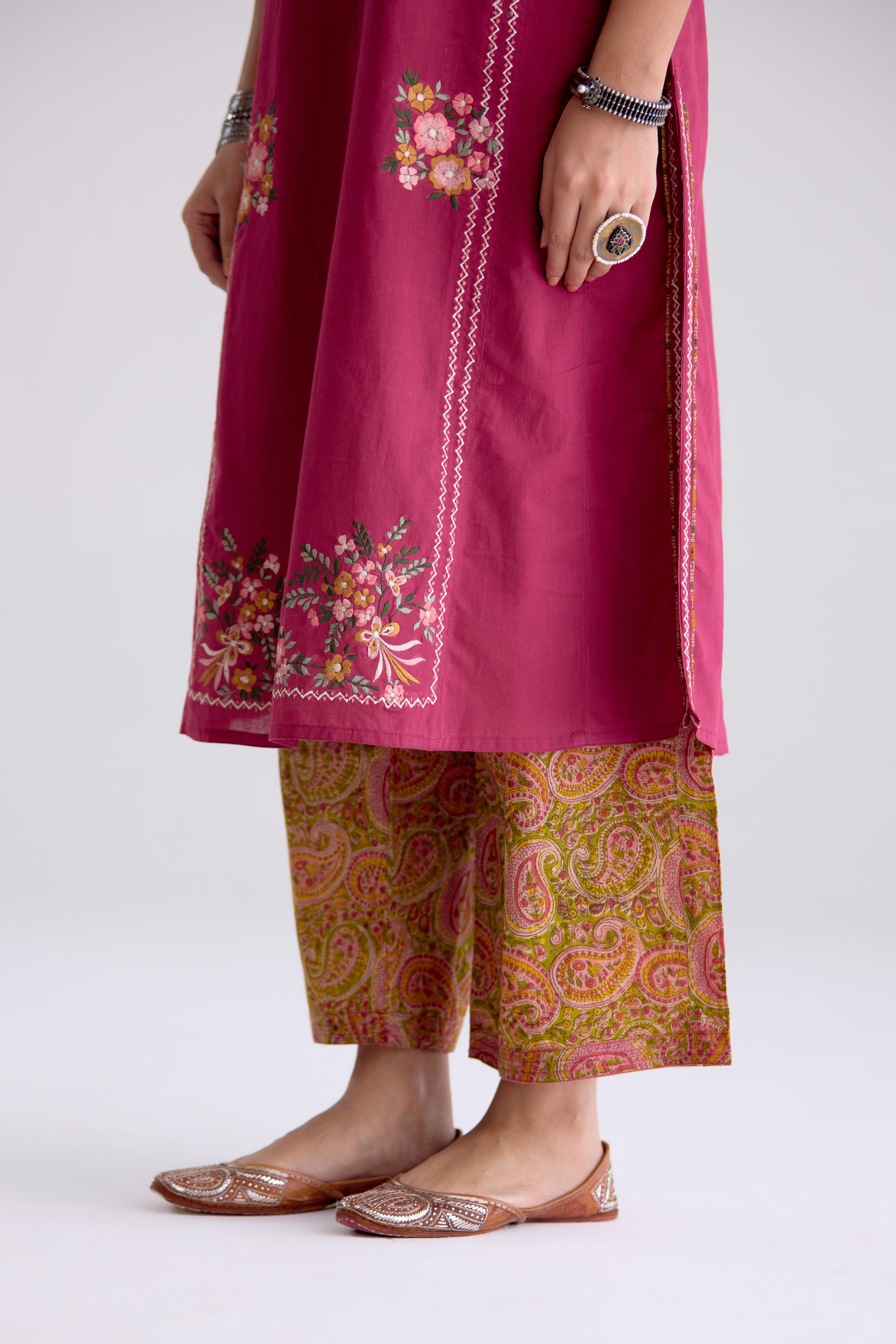 Tulsi Pant Multi (10105689211179)