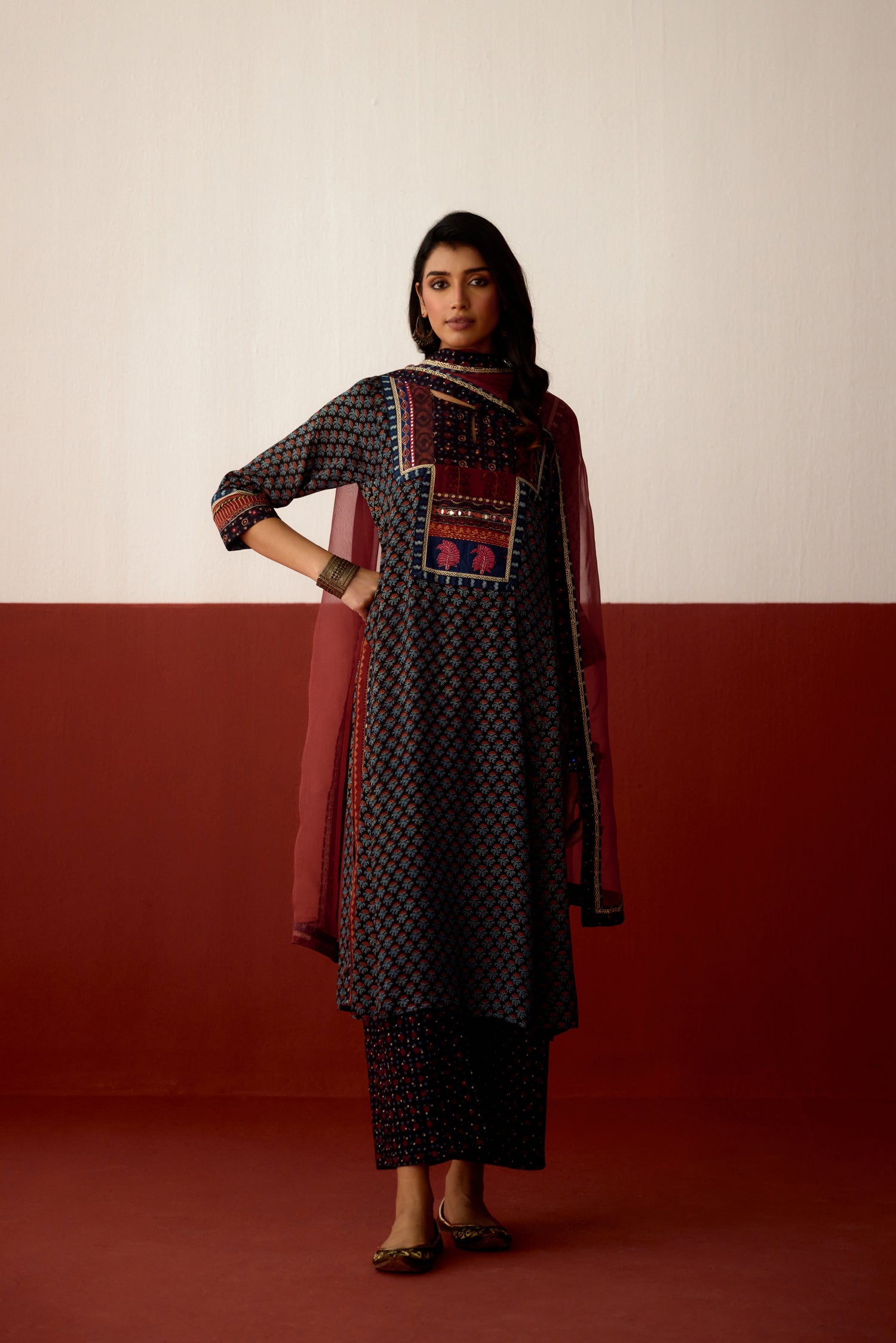 Rozana Modal Silk Printed Kurta Black (10075713110315)