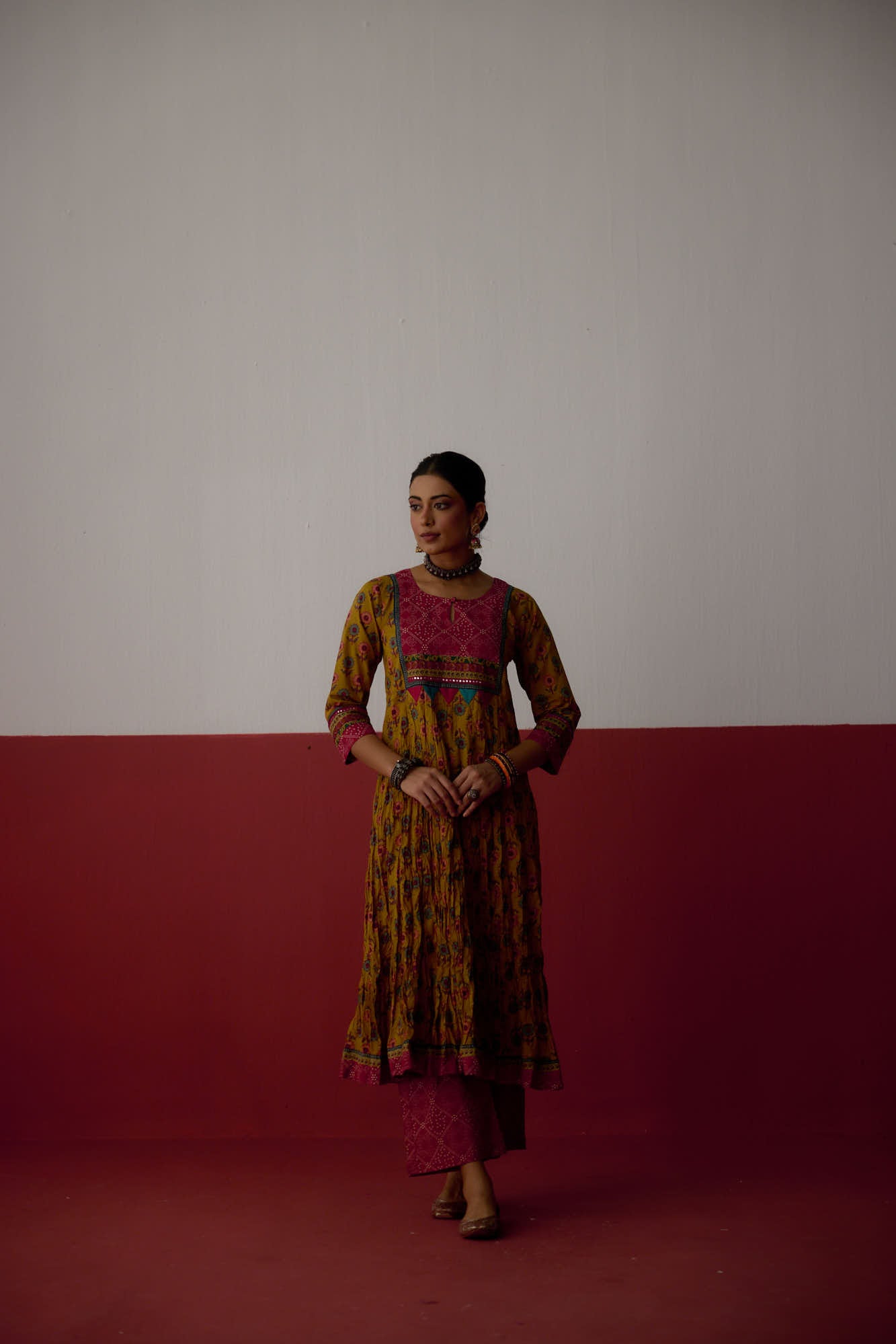 Medh Dupatta Red (10083221012779)