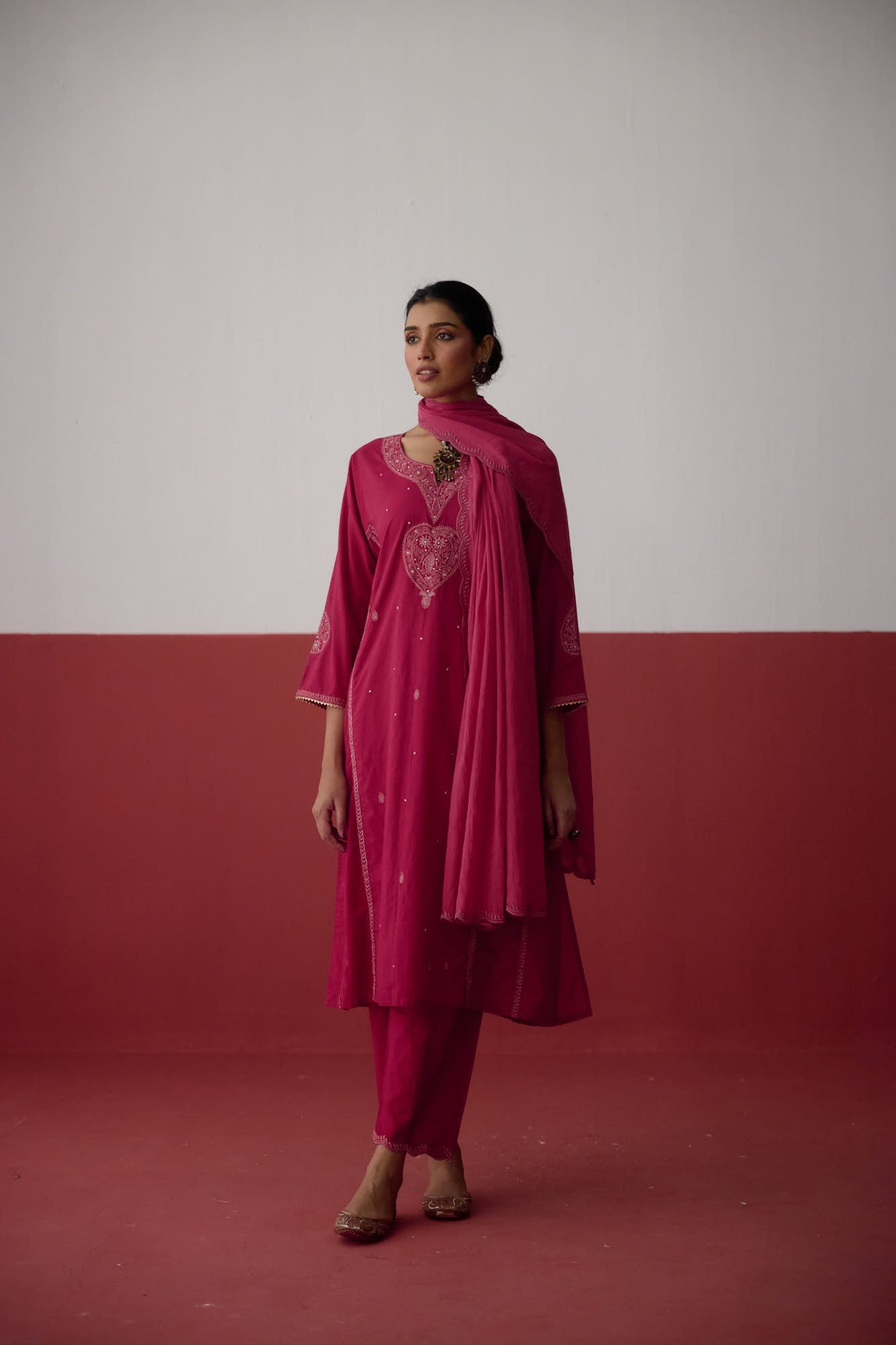 Tulsi Embroidered Cotton Kurta Pink (10083304374571)