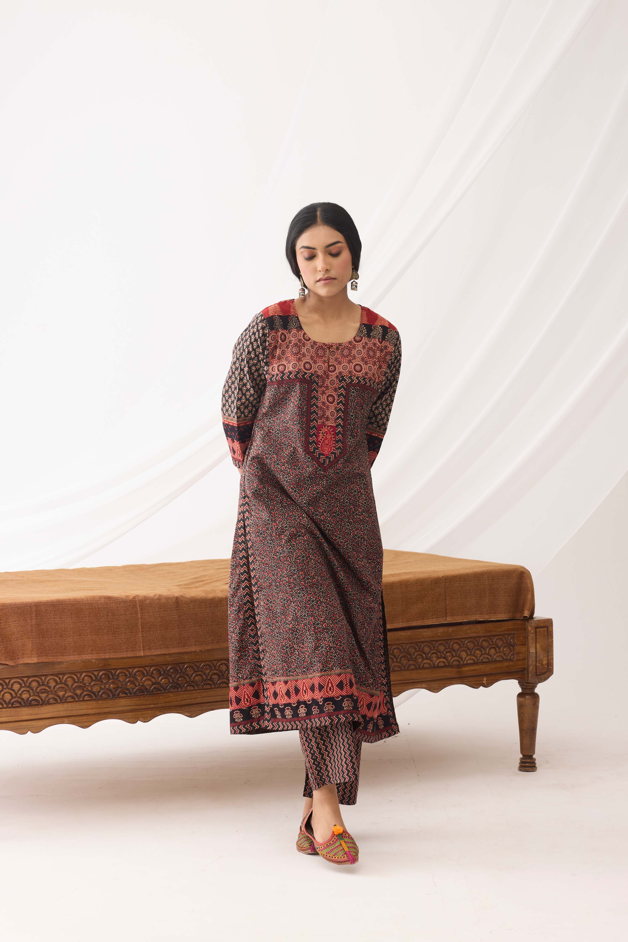 Rozana Pant Black Maroon (9966981972267)