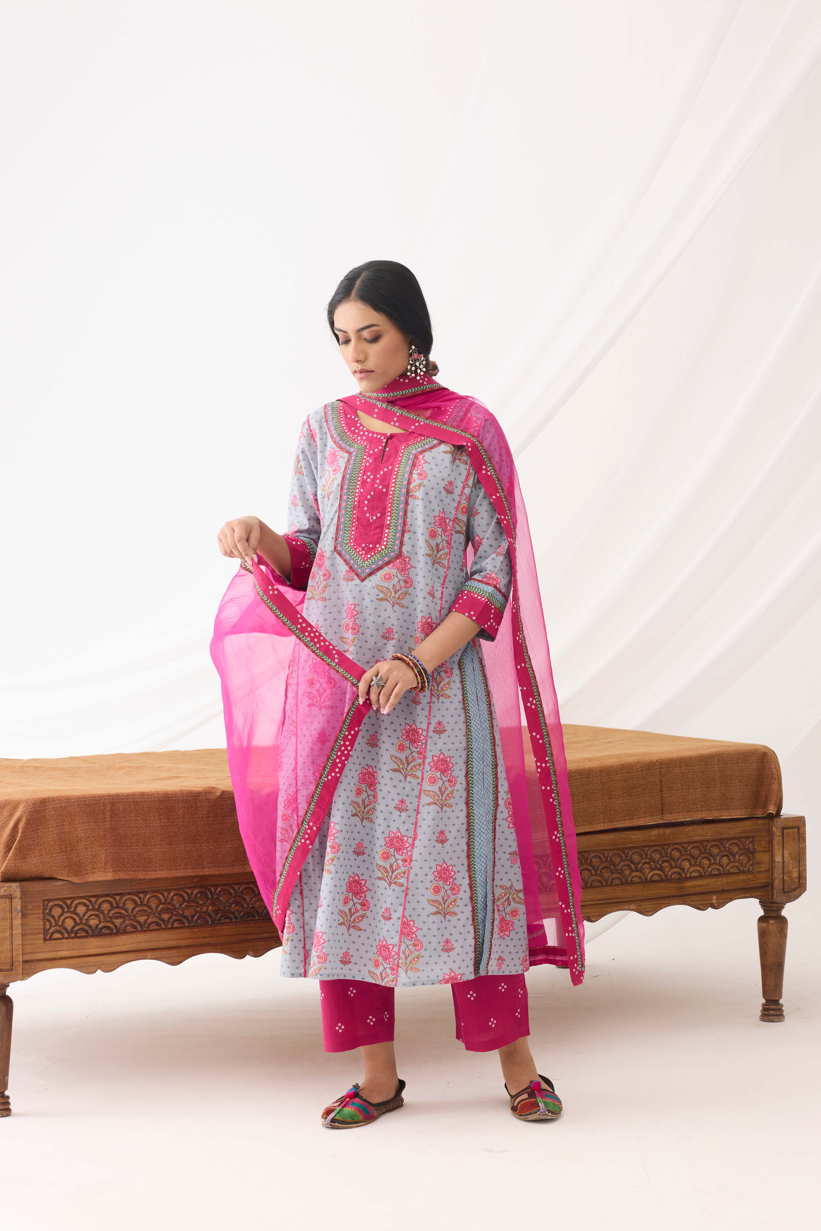 Medh Dupatta Light Pink (9964397330731)