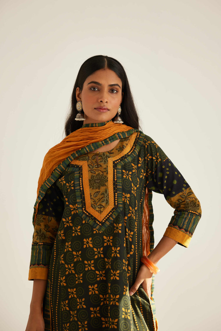 Rozana Cotton Crinkled Dupatta Mustard (8569637110059)