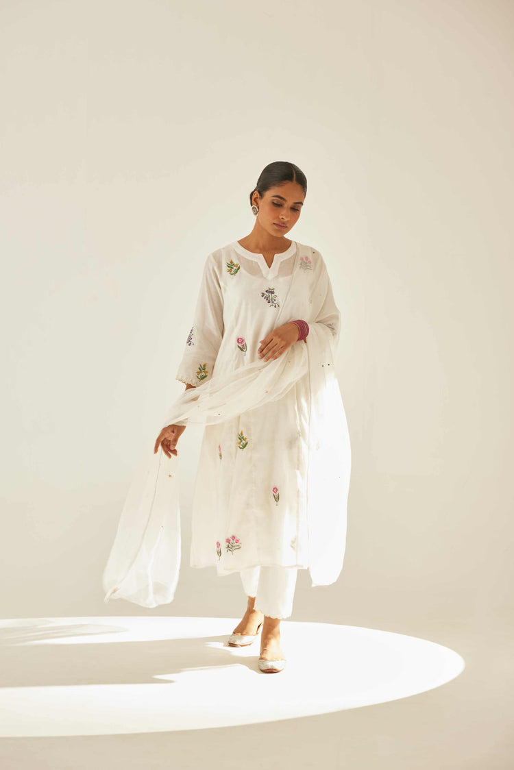 Idaya Kurta White (8569762349355)