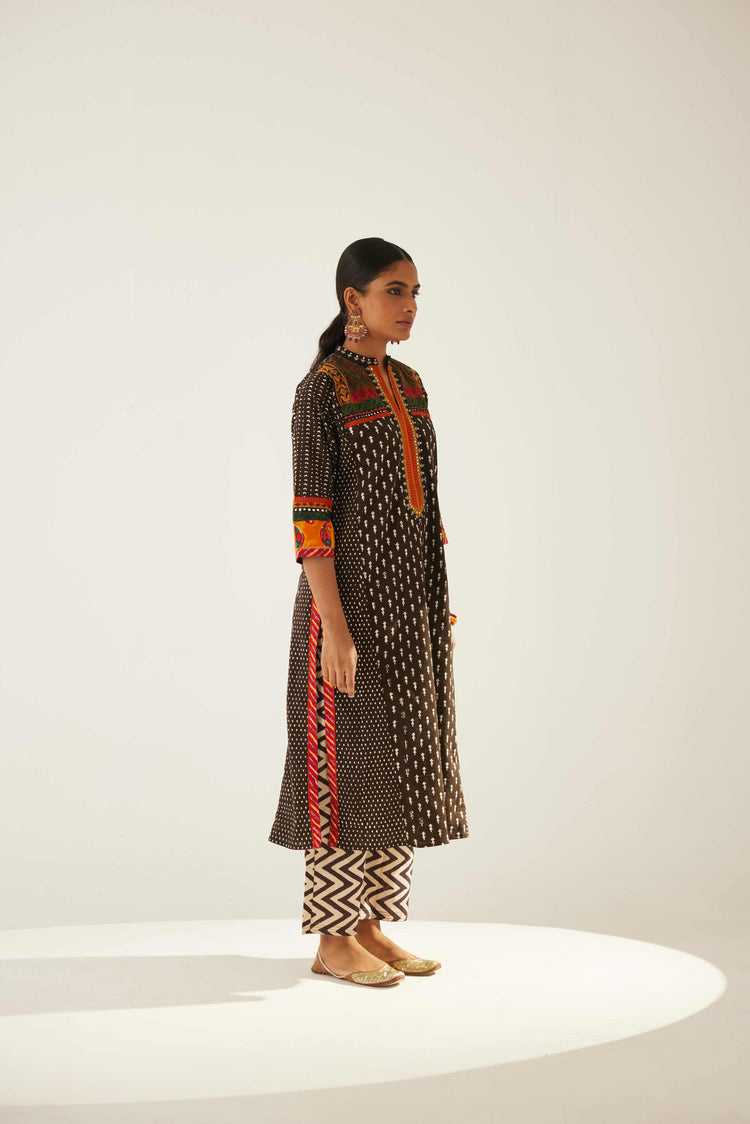 Rozana Pant Off White Black (8569550504235)