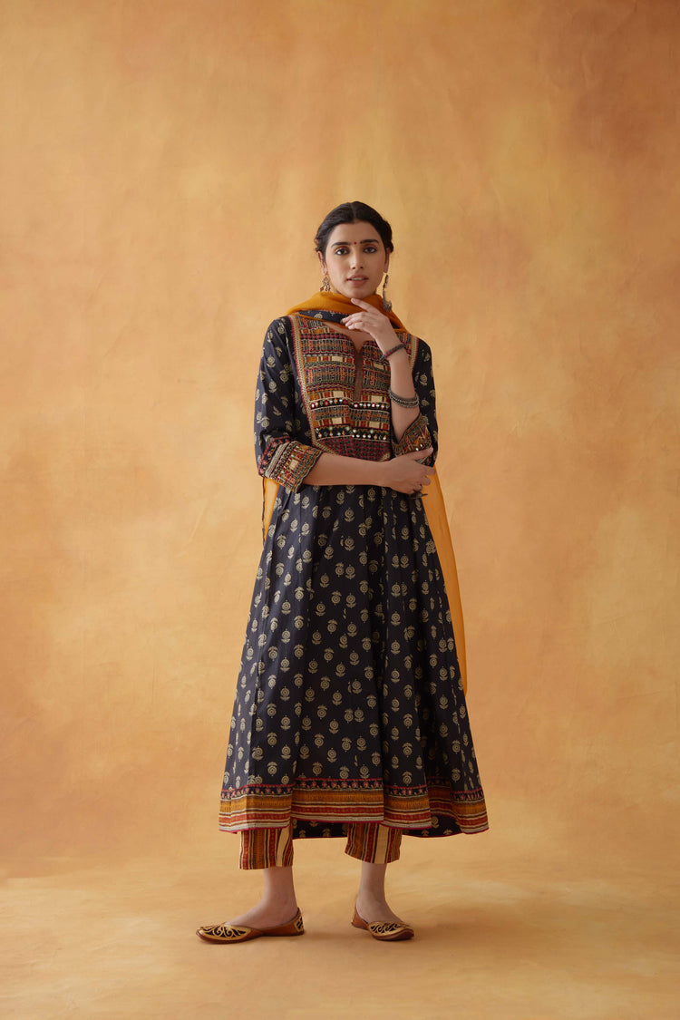 Navya Pant Beige Mustard (8828663890219)