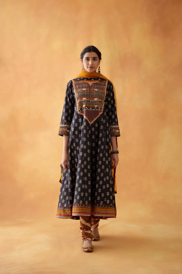 Navya Churidar Beige Mustard (8828673294635)