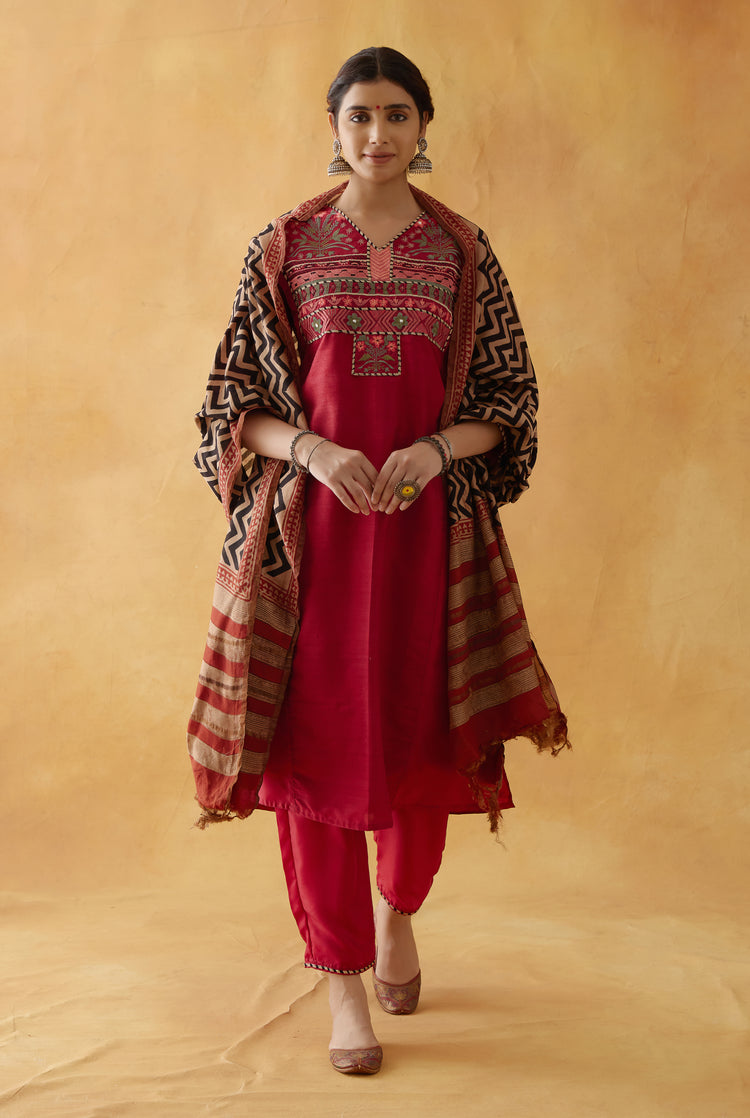 Dienne Kurta Maroon (8811384013099)