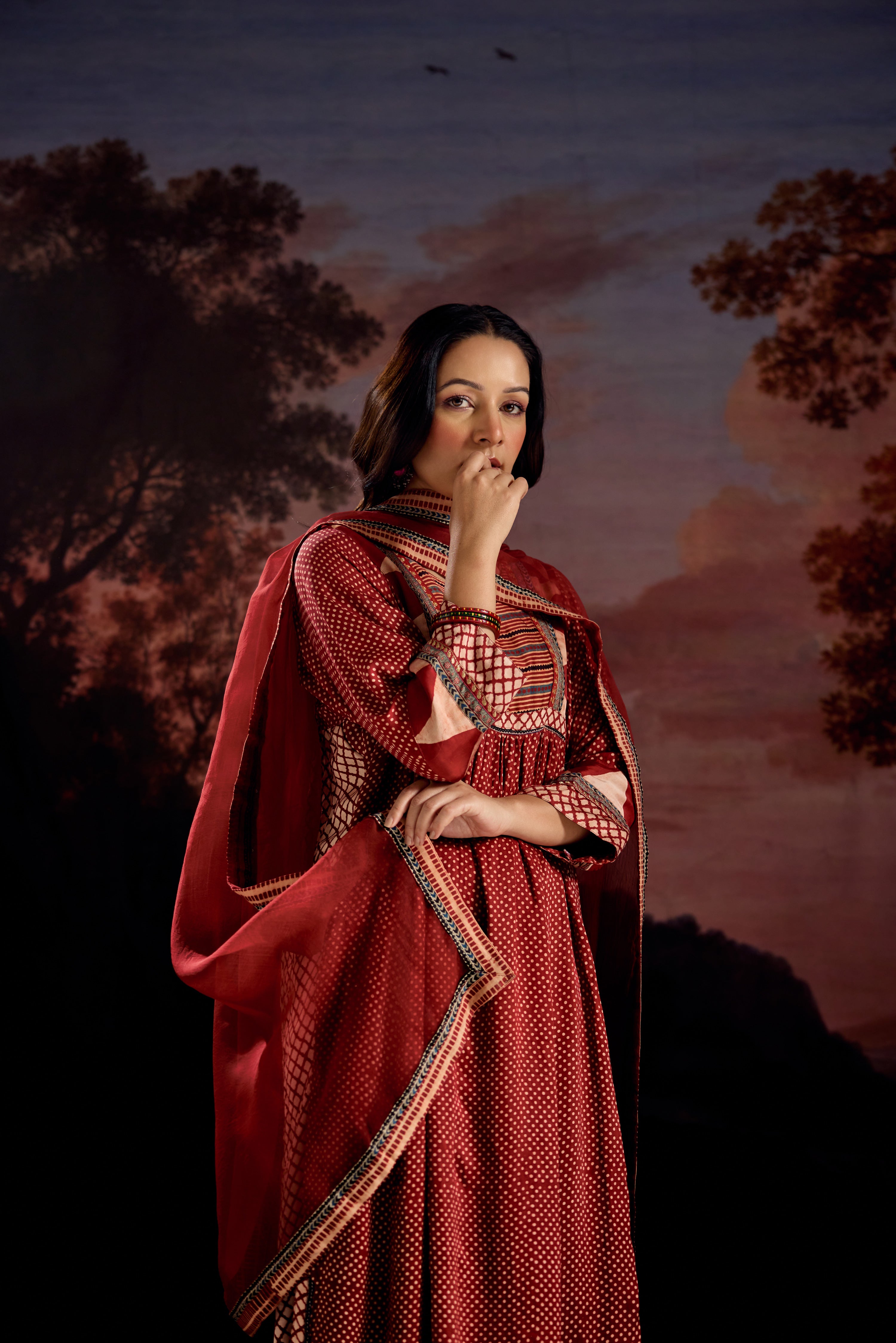 Medh Dupatta Maroon