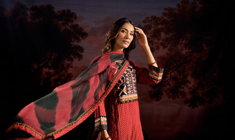 Medh Dupatta Maroon Black