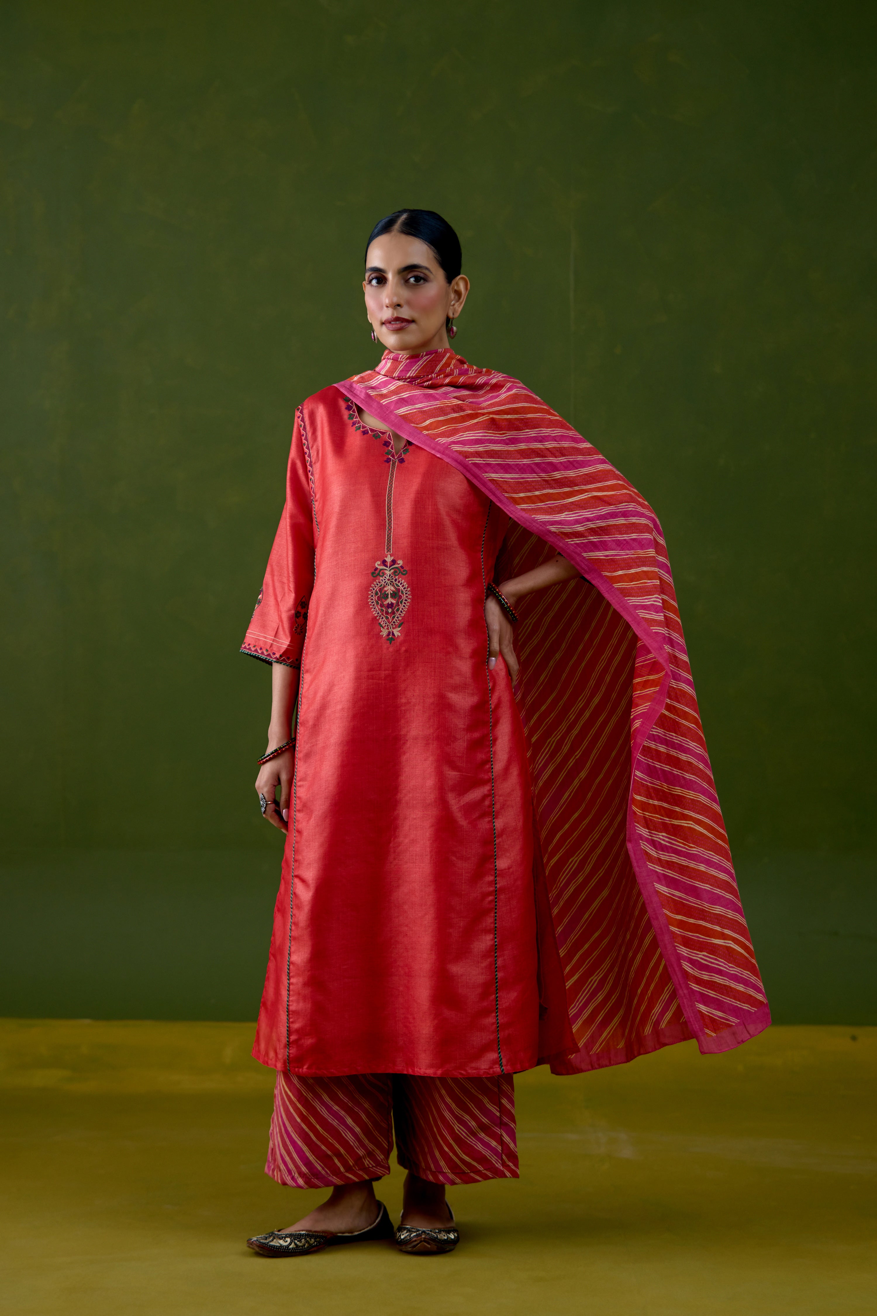 Dienne Dupatta Orange Pink