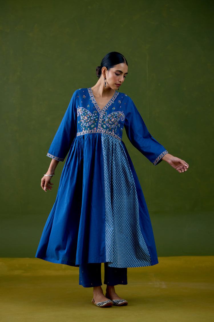 Soha Cotton Embroidered Kurta Blue (Set Of 3)