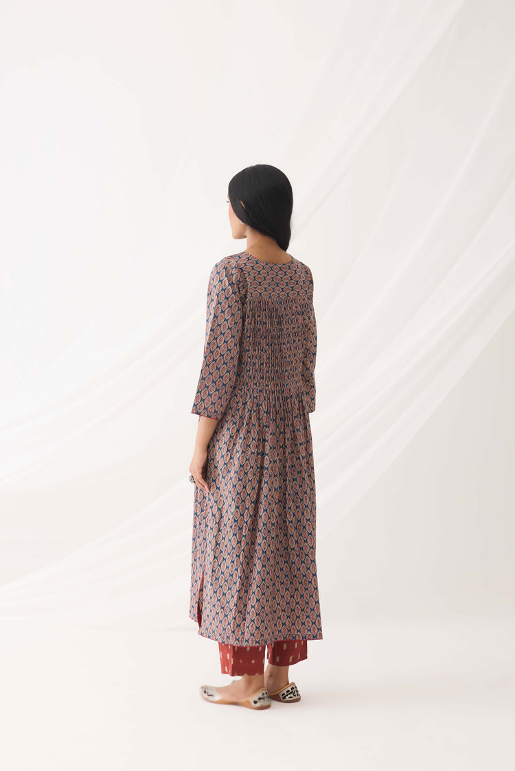 Leah Kurta Blue Rust (9964399788331)
