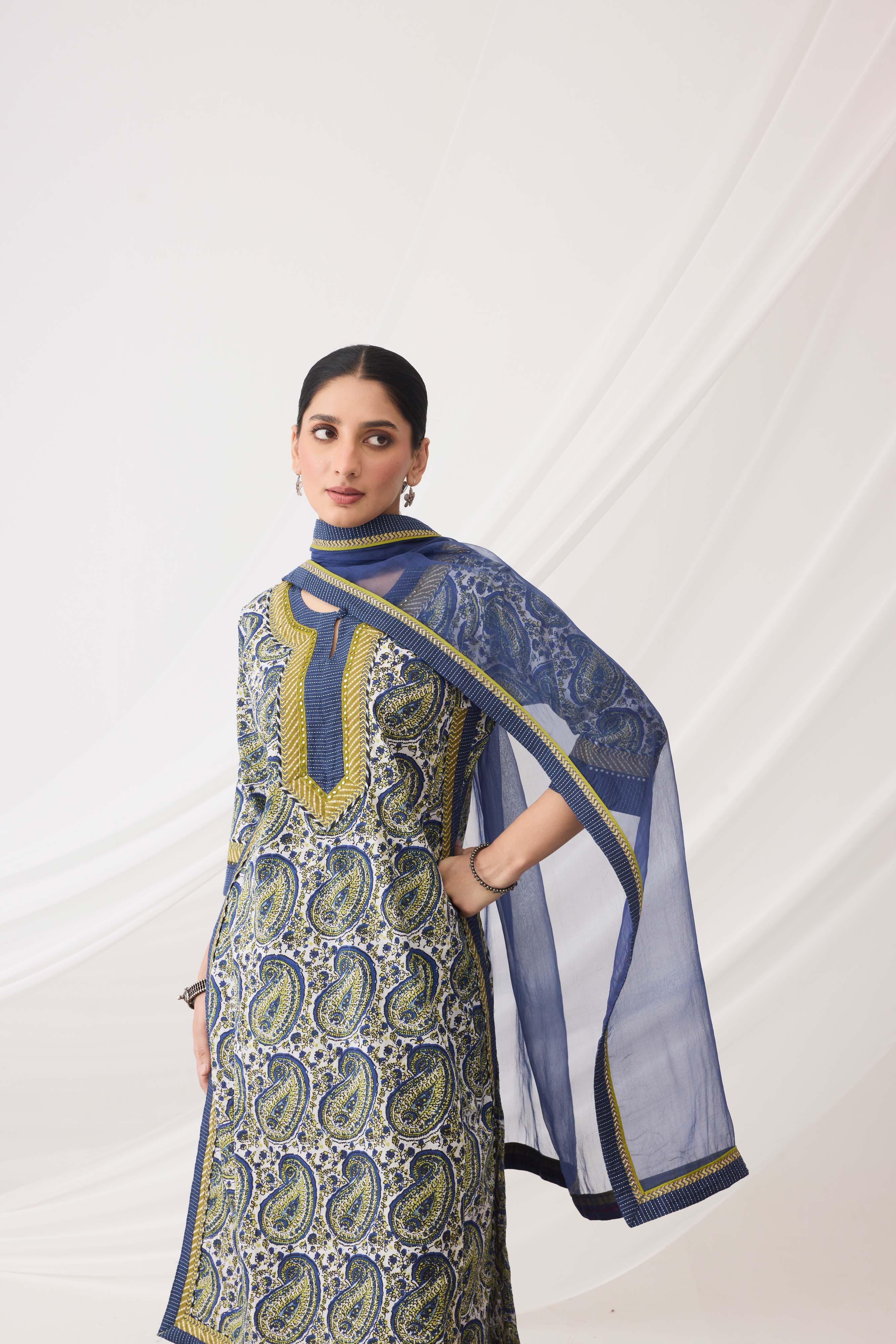 Medh Dupatta Blue (9963993137451)