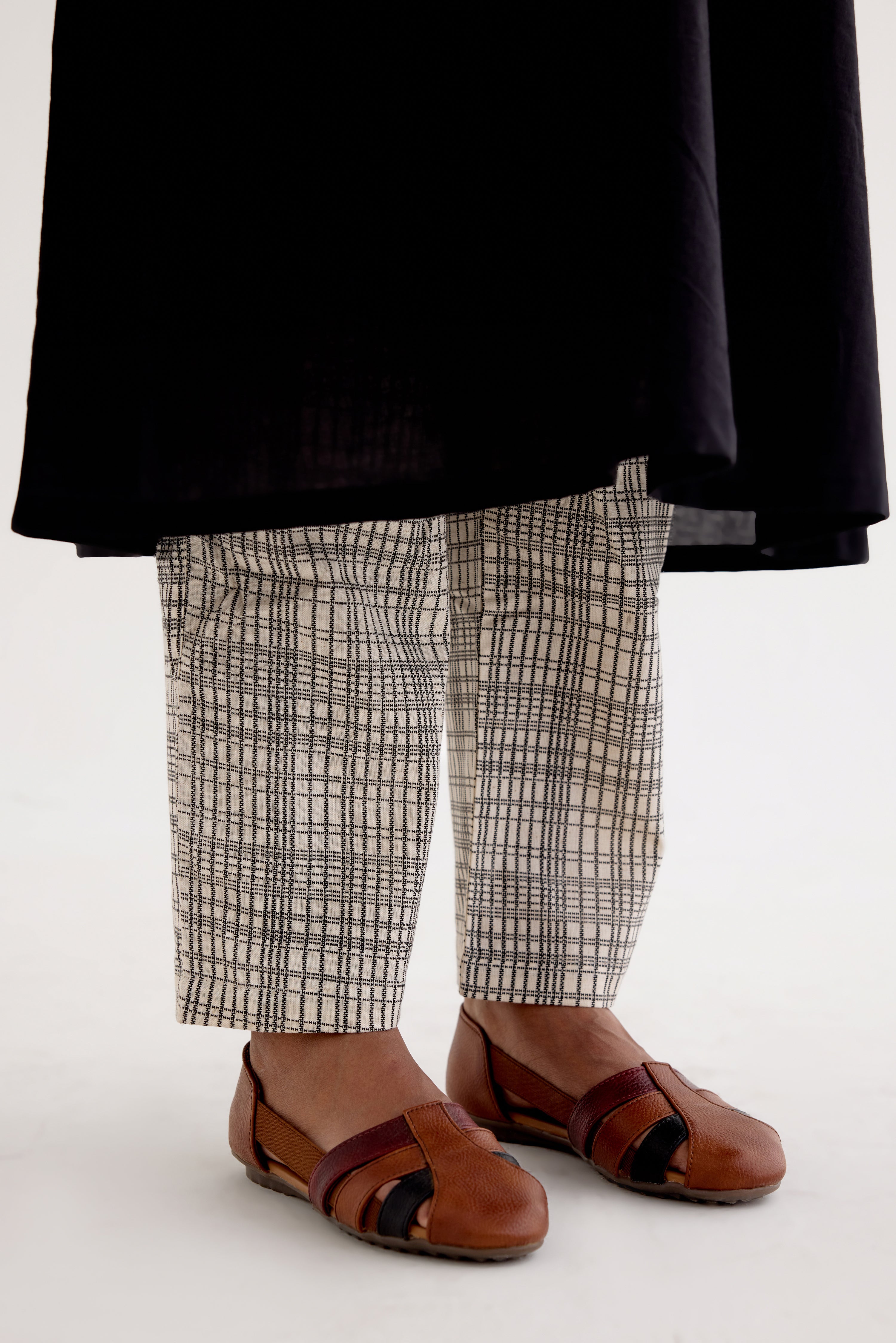 Kaia Pant White Black (10040140333355)