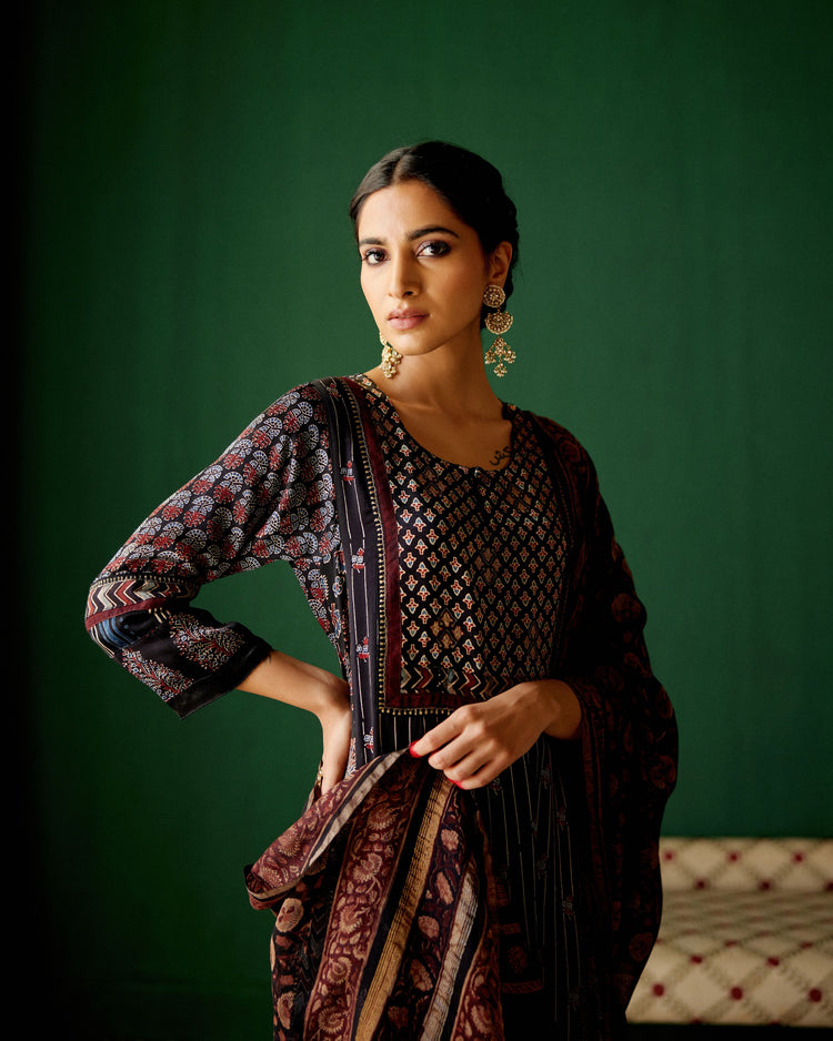Miran Kurta Black (8828195897643)