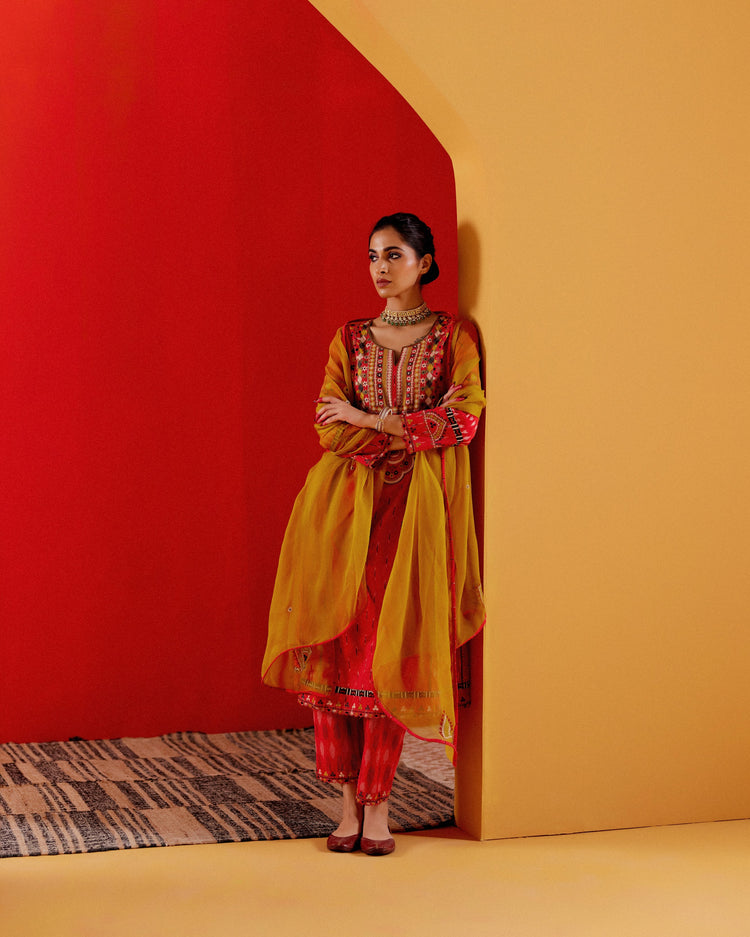 Madhu Kurta Red (8810299359531)