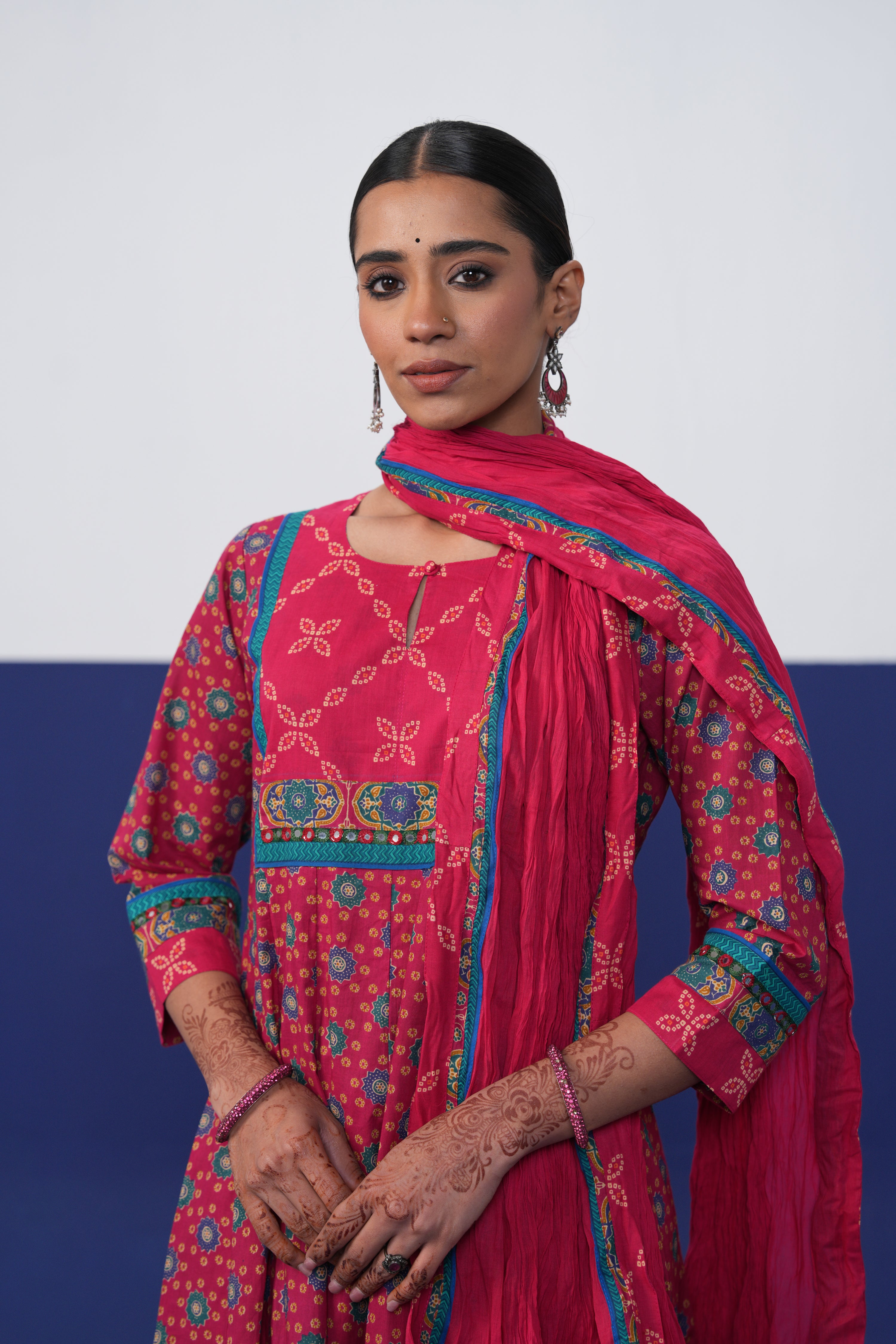 Rozana Dupatta Pink