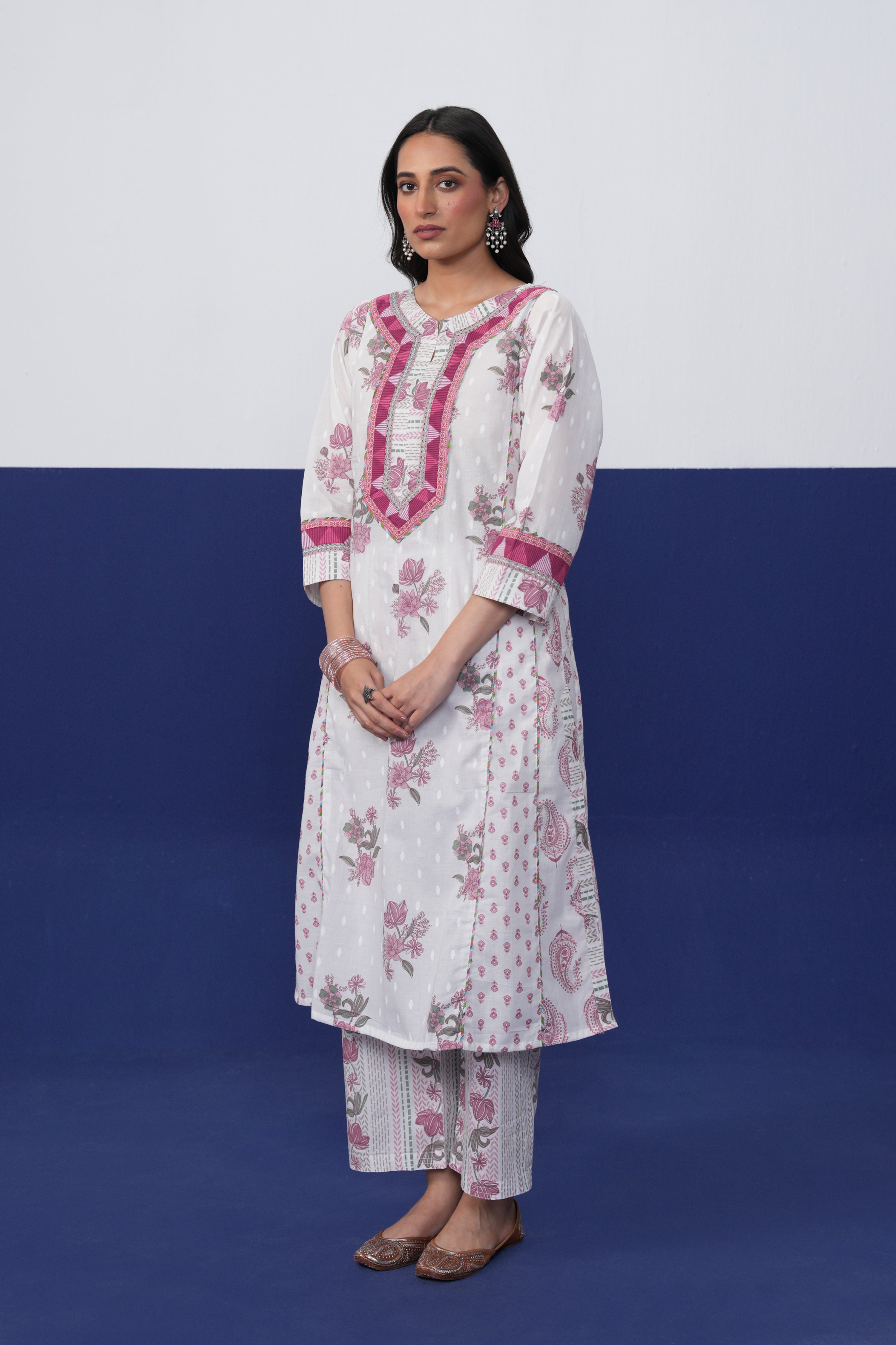 Rozana Pant White