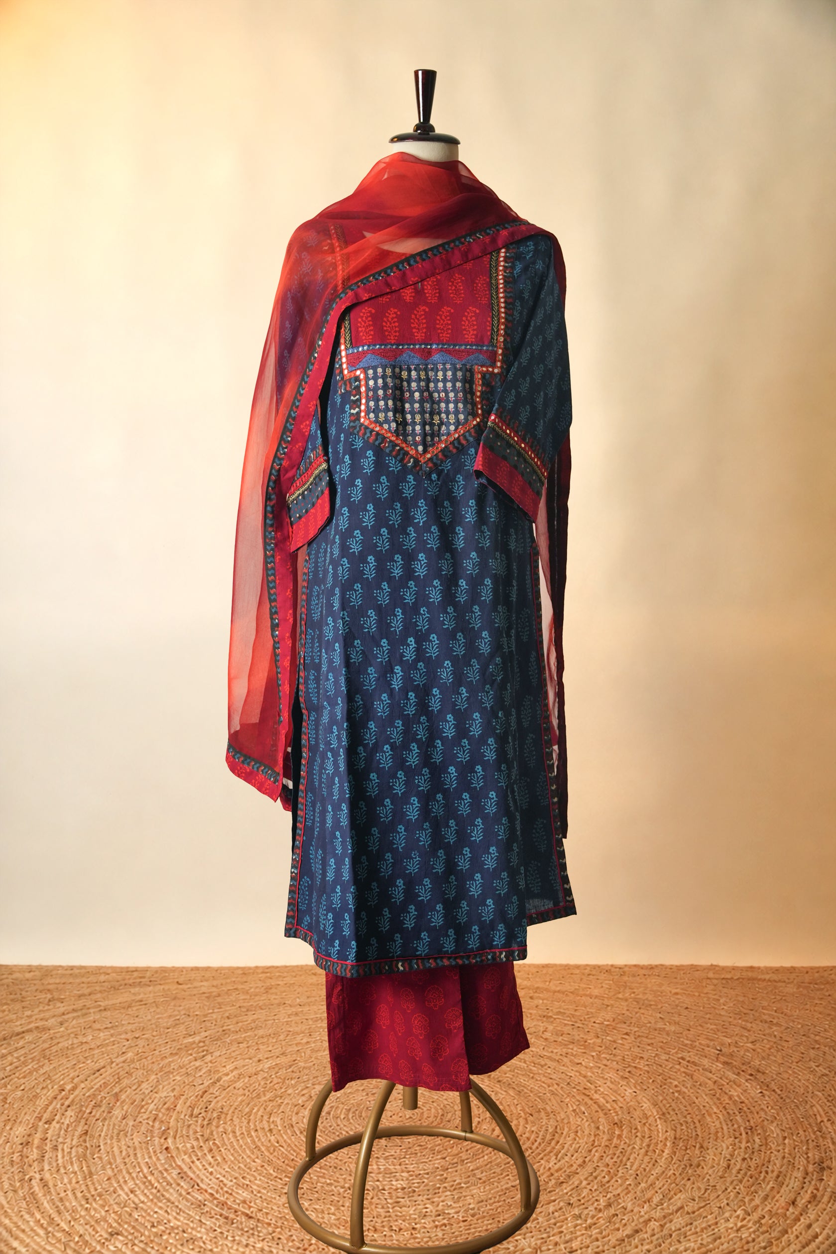 Medh Treated Chiffon Dupatta Maroon Orange