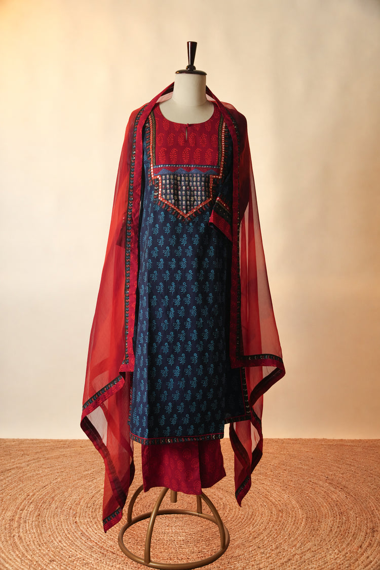 Medh Treated Chiffon Dupatta Maroon Orange