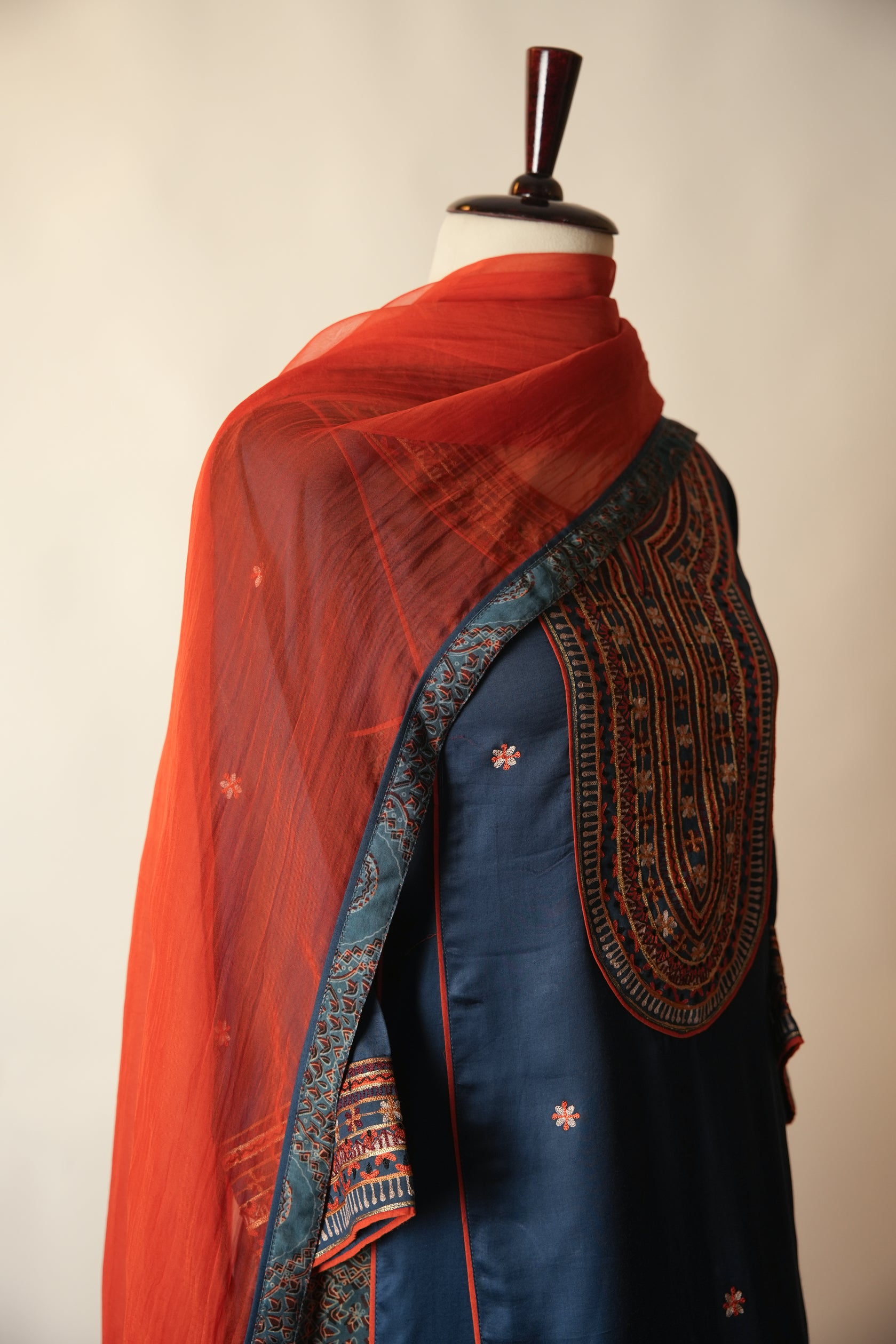 Medh Embroidered Treated Chiffon Dupatta Rust