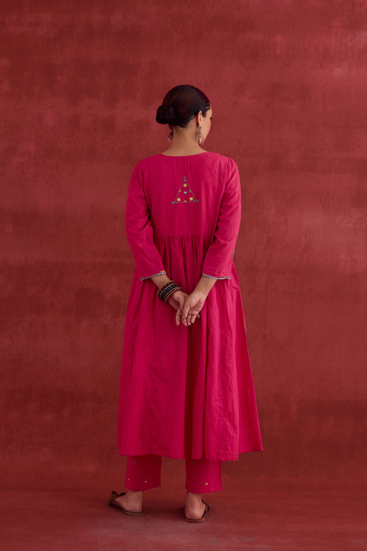 Dreamy Embroidered Kurta Hot Pink (10040120410411)
