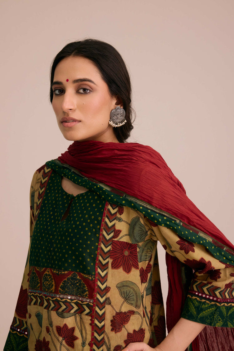 Crinkled Cotton Dupatta Maroon