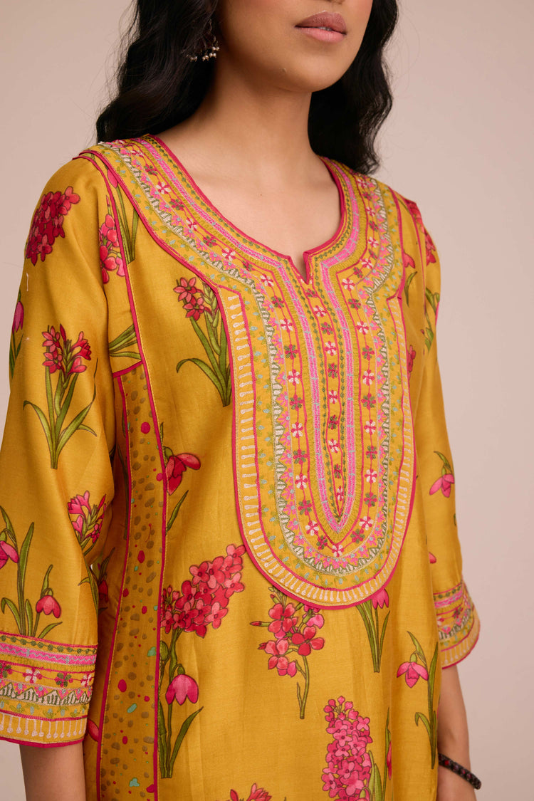 Tulsi Embroidered Chanderi Printed Kurta Yellow