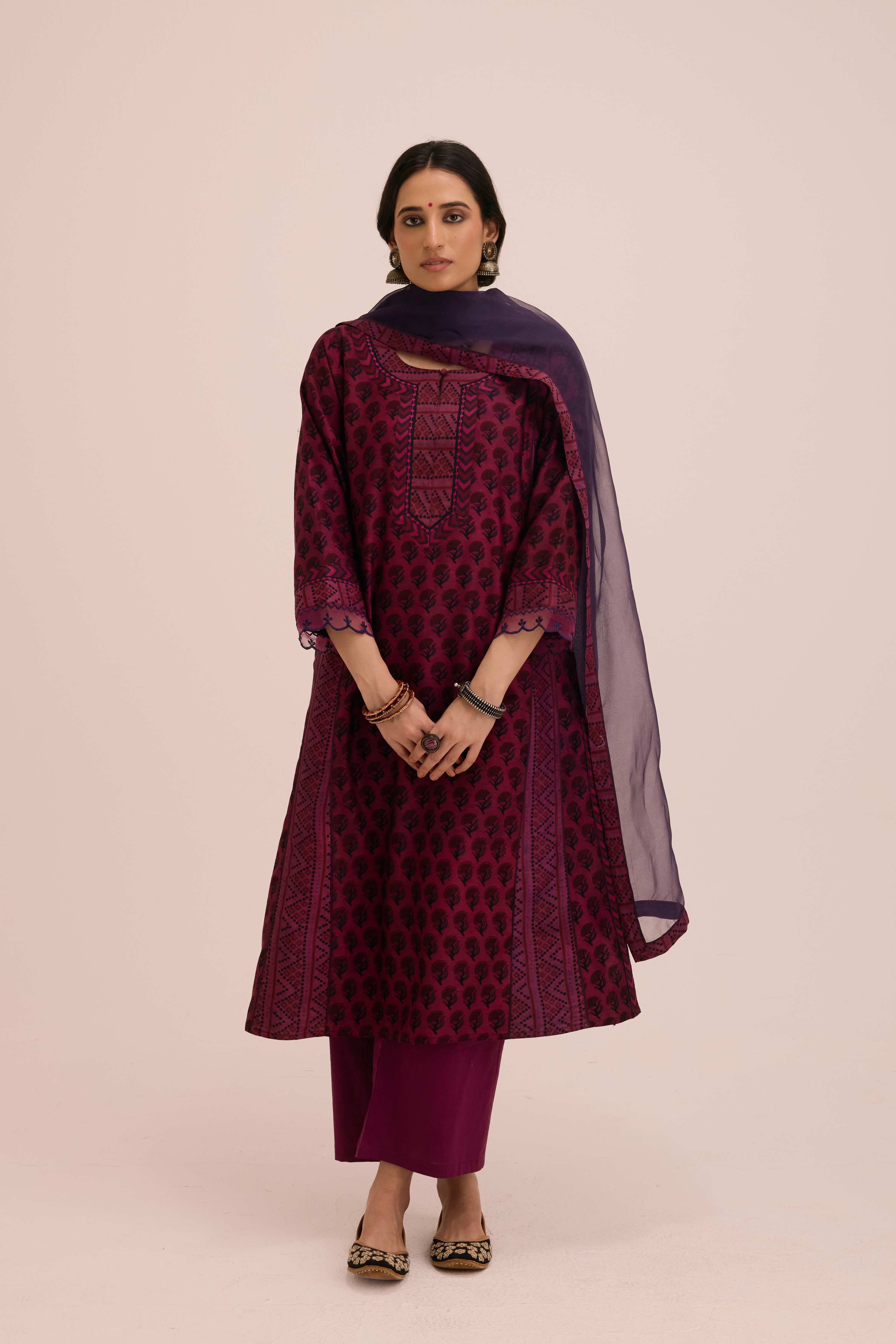 Medh Treated Chiffon Dupatta Mauve