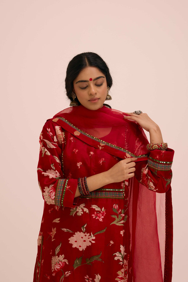 Medh Treated Chiffon Dupatta Red