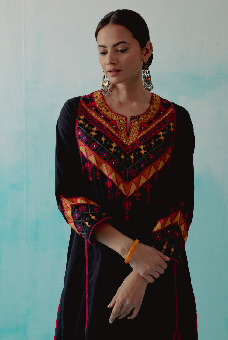 Noori Kurta Black (8344688394539)