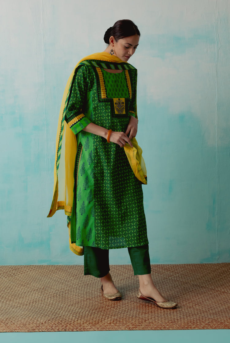 Yoke Kurta Parrot Green ( Set of 3 ) (8342817177899)