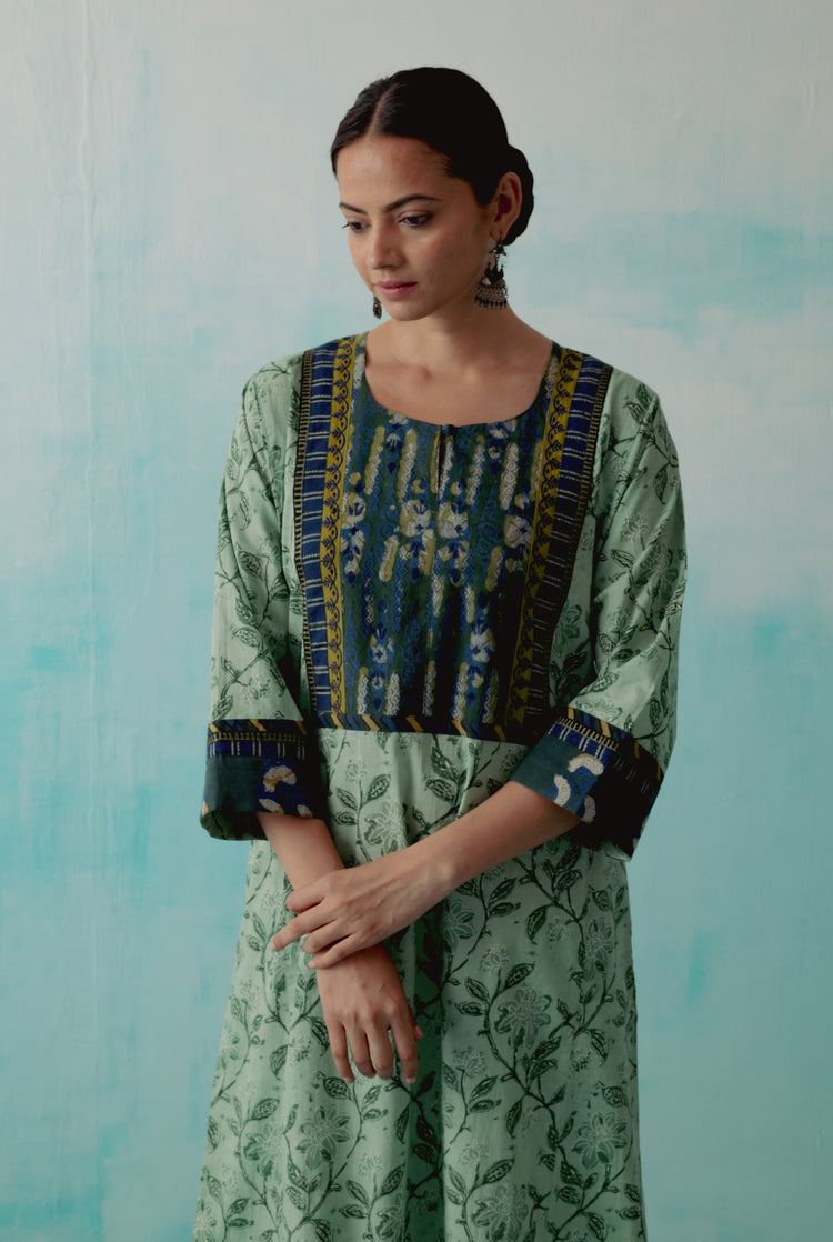 Yoke Caftan Mint Green Blue (8344542314795)