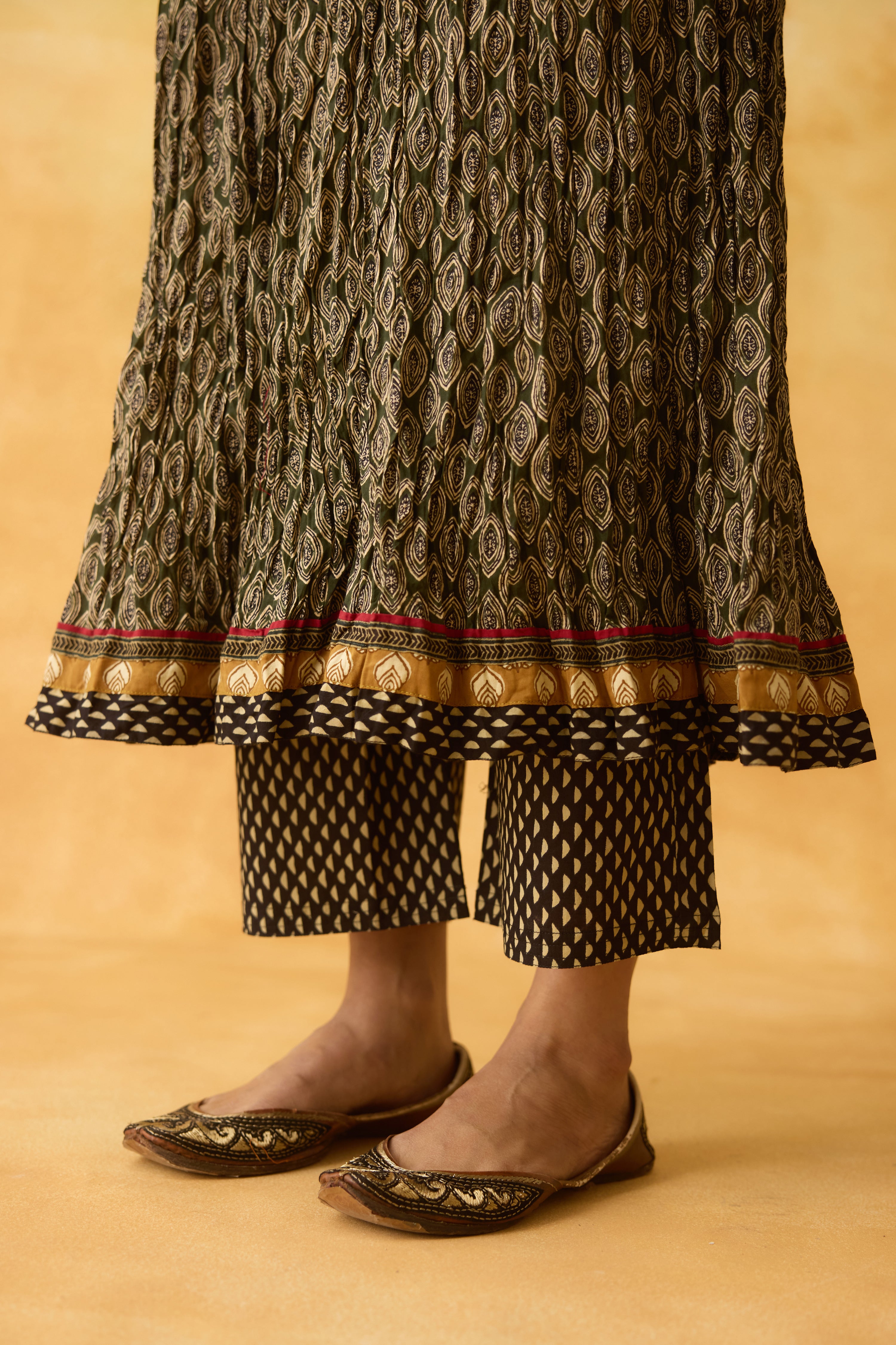 Rozana Pant Green Black (10004644299051)