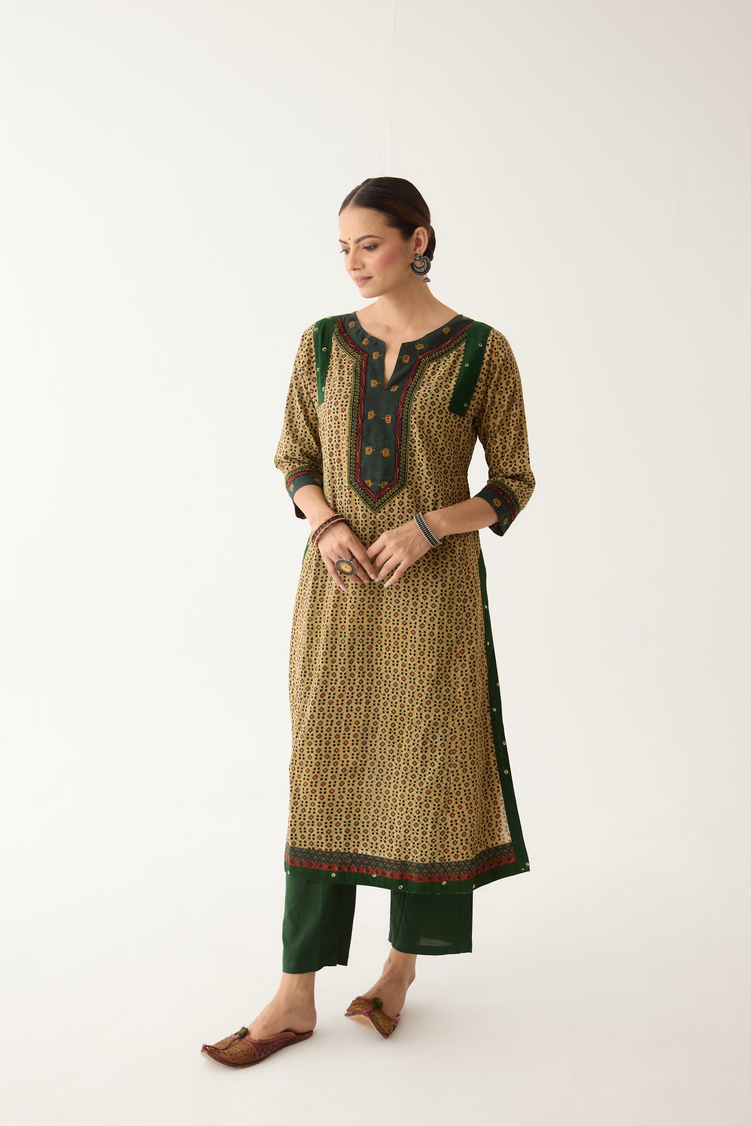 Adara Kurta Beige/ Green  (Set of 3) (9996716966187)