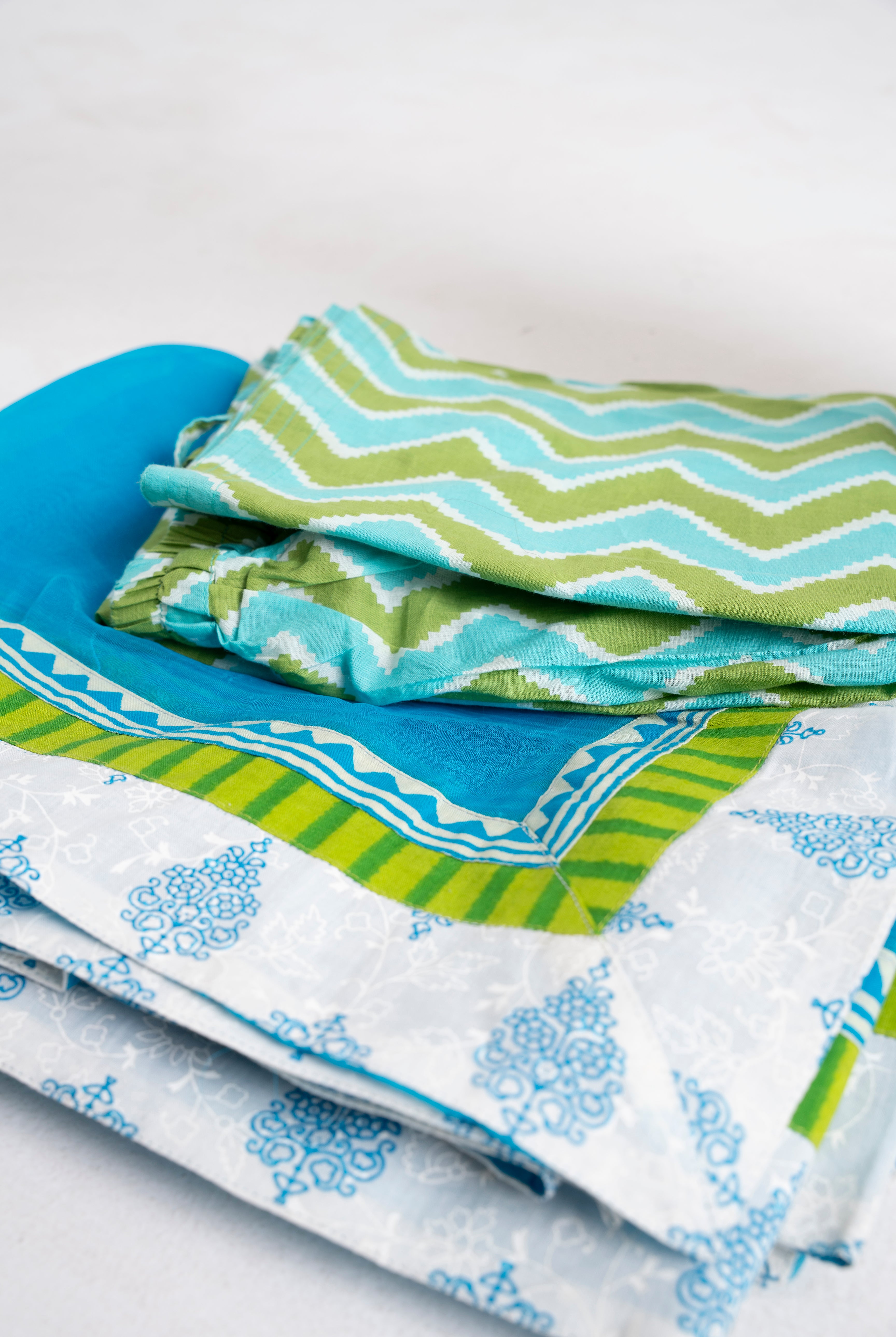 Rozana Essentials - Pant & Dupatta (Set of 2) (8957315416363)