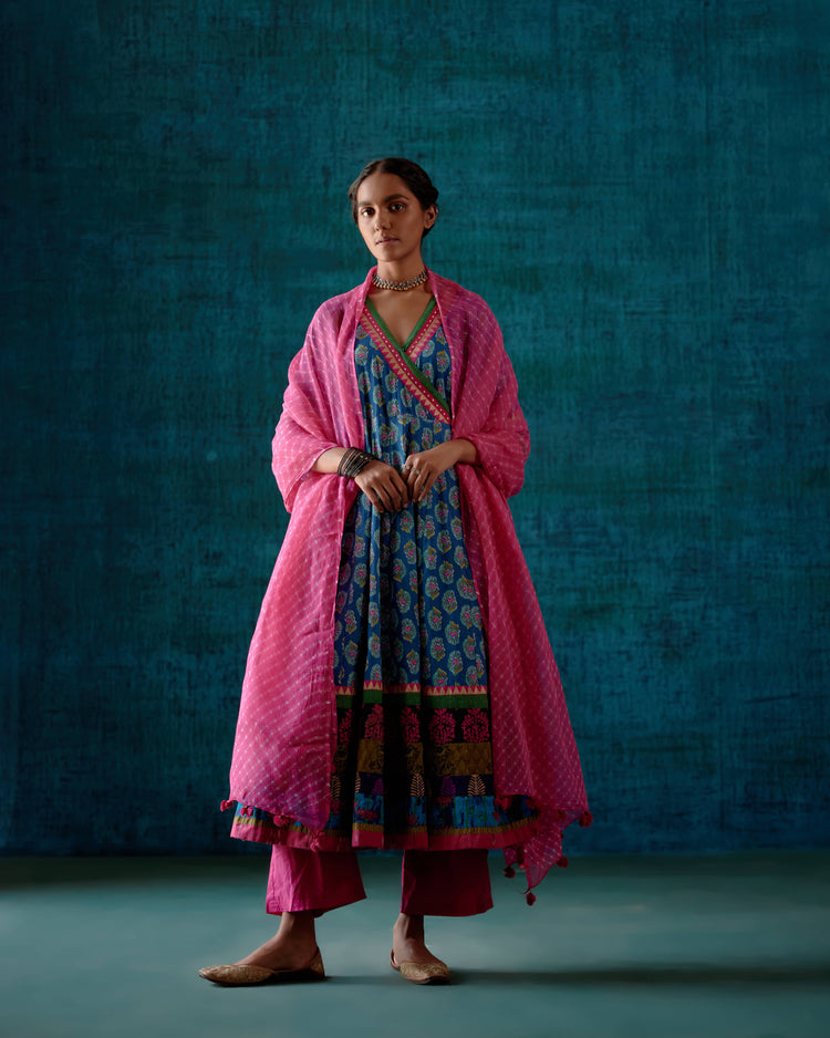 Nargis Kurta Blue Pink (7152340271151)