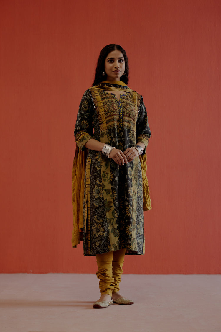 Rozana Cotton Crinkled Dupatta Ochre (8019737608491)