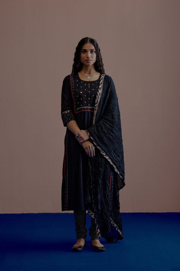 Yoke Kurta Black (8016284975403)