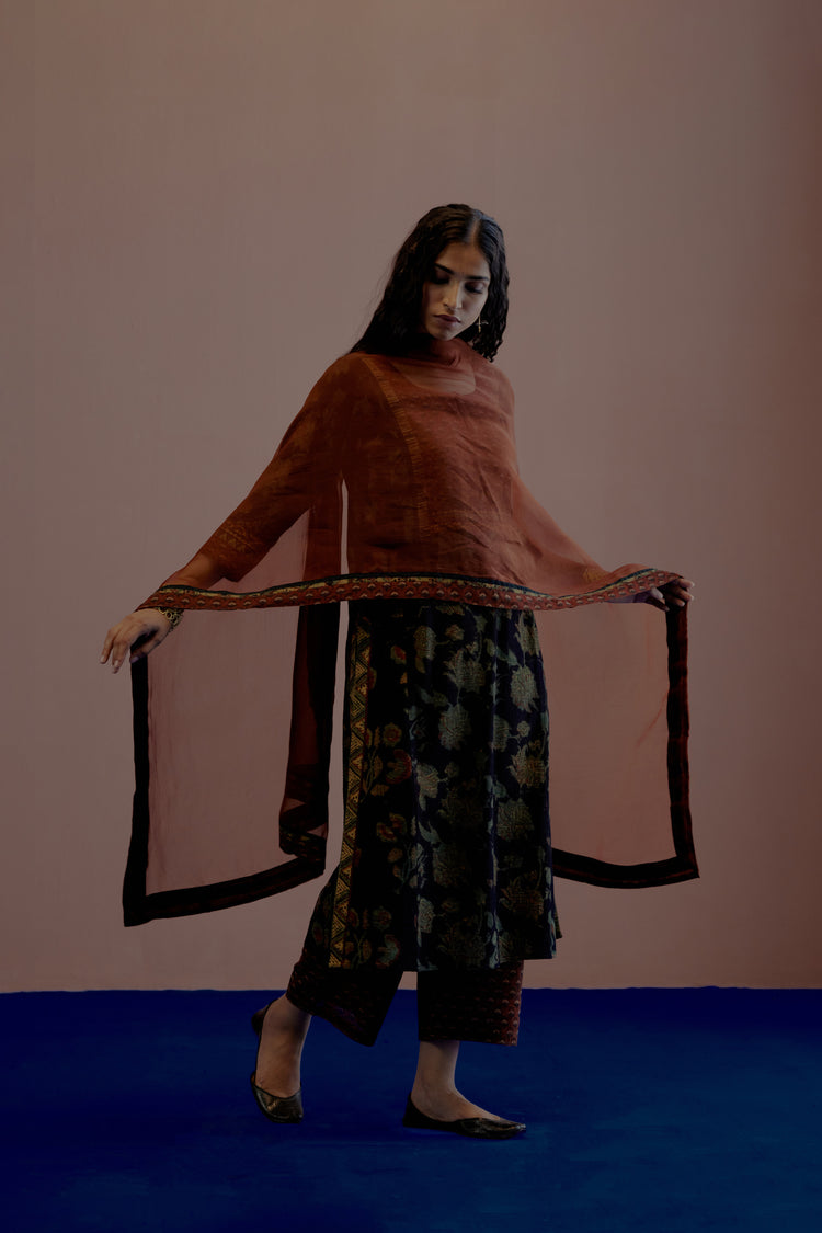 Yoke Kurta Black Rust (8006264193323)