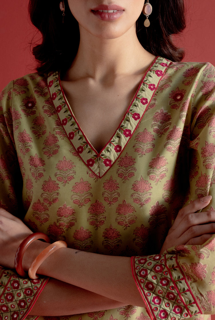 Leela Kurta Pista Green (8128153452843)