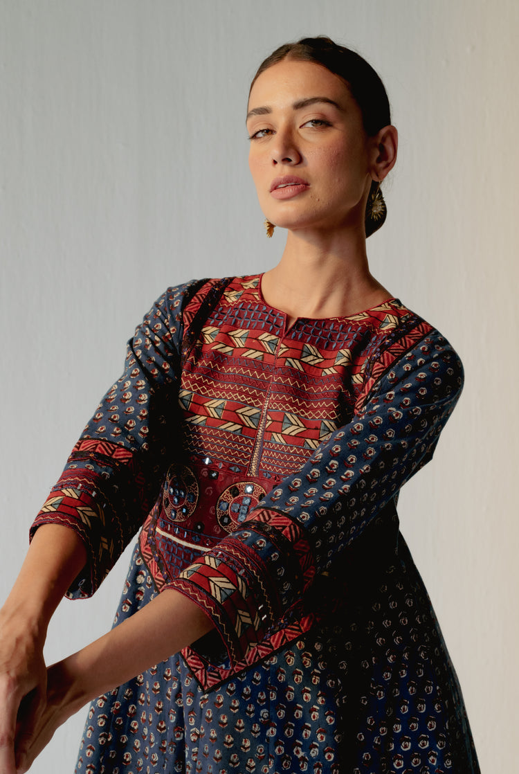 Navya Kurta Navy Blue (8228593565995)