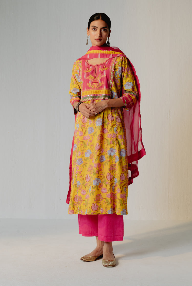 Yoke Kurta Yellow Pink (8210609307947)