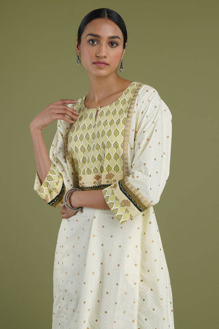 Yoke Caftan Cream White Pista Green (6906580860975)